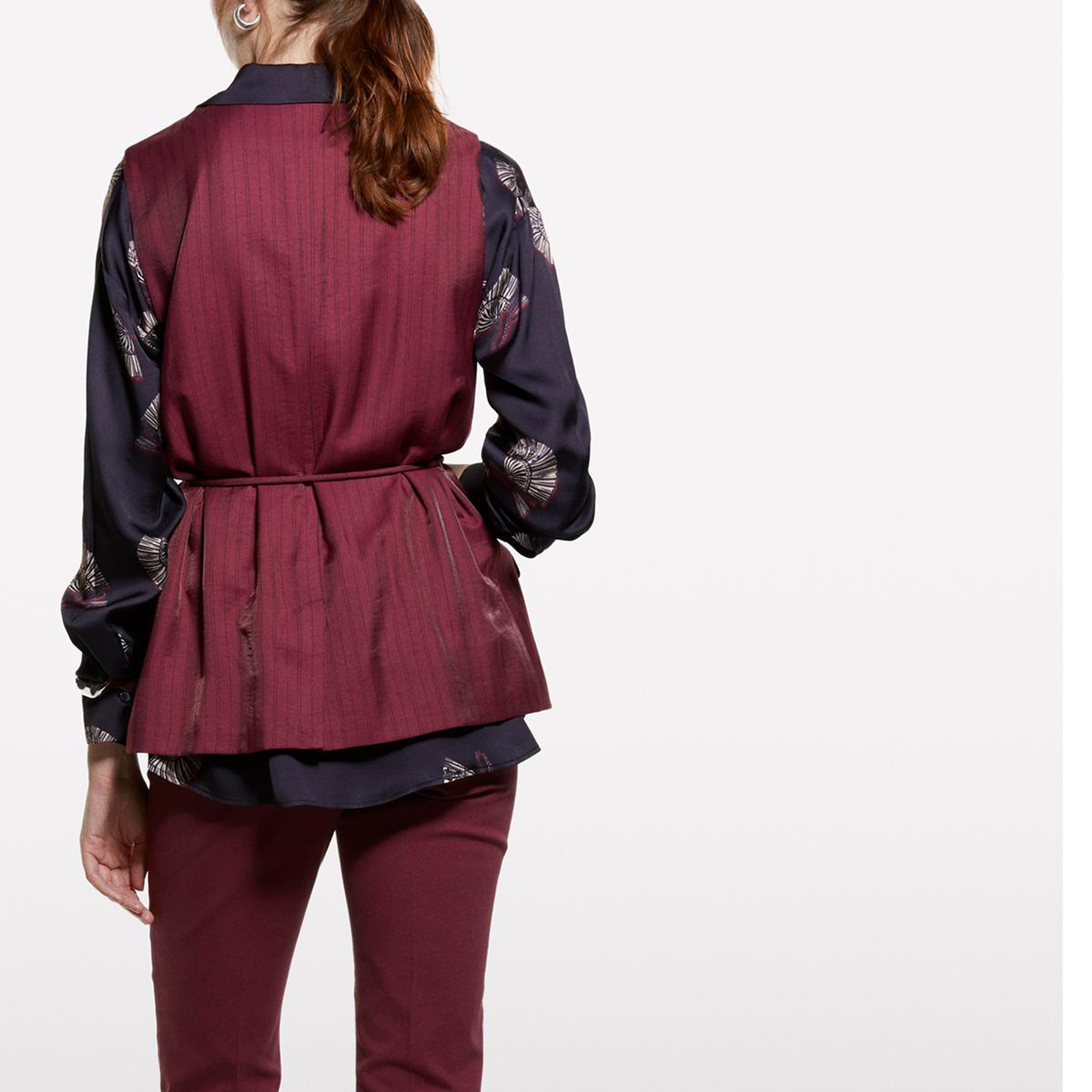 Kadın Siyah %100 Viskoz Tamamı Desenli Asimetrik Oversize Saten Gömlek