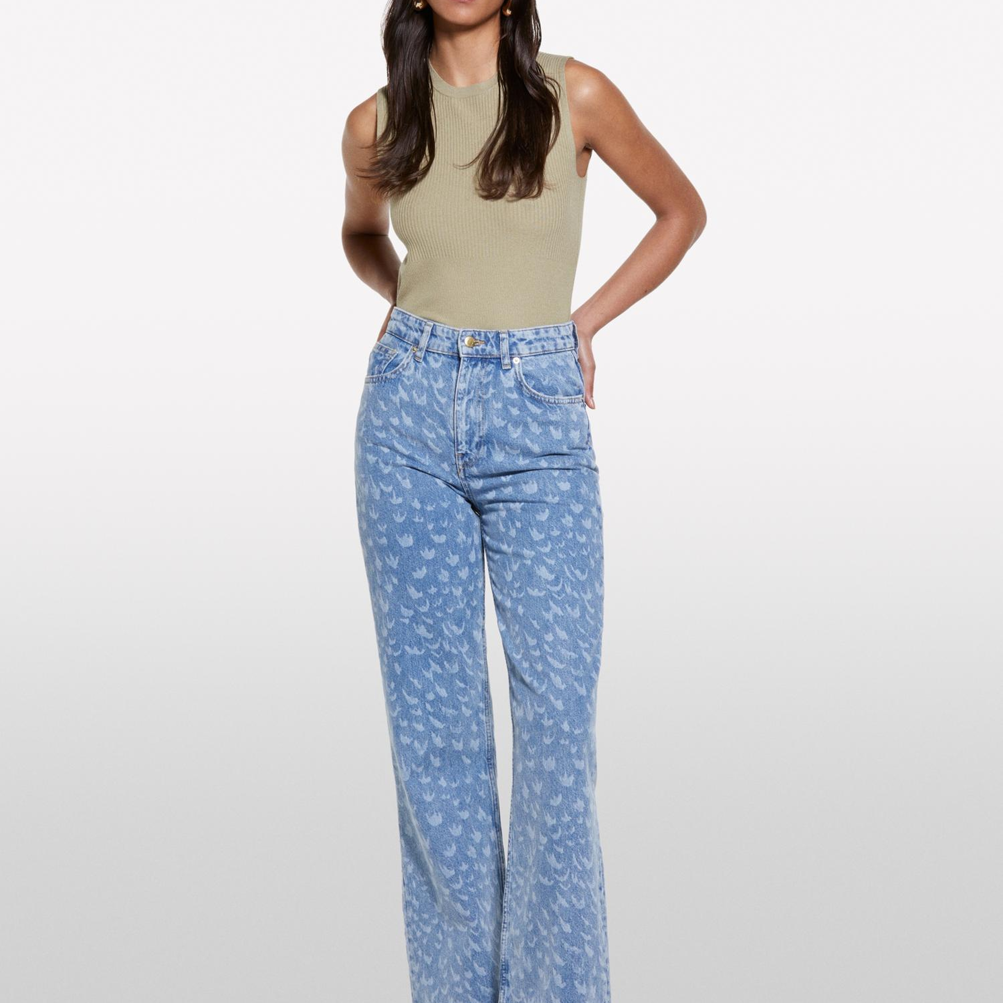 Kadın Kum Rengi Viskoz Karışımlı Kolsuz Slim Fit Triko Bluz