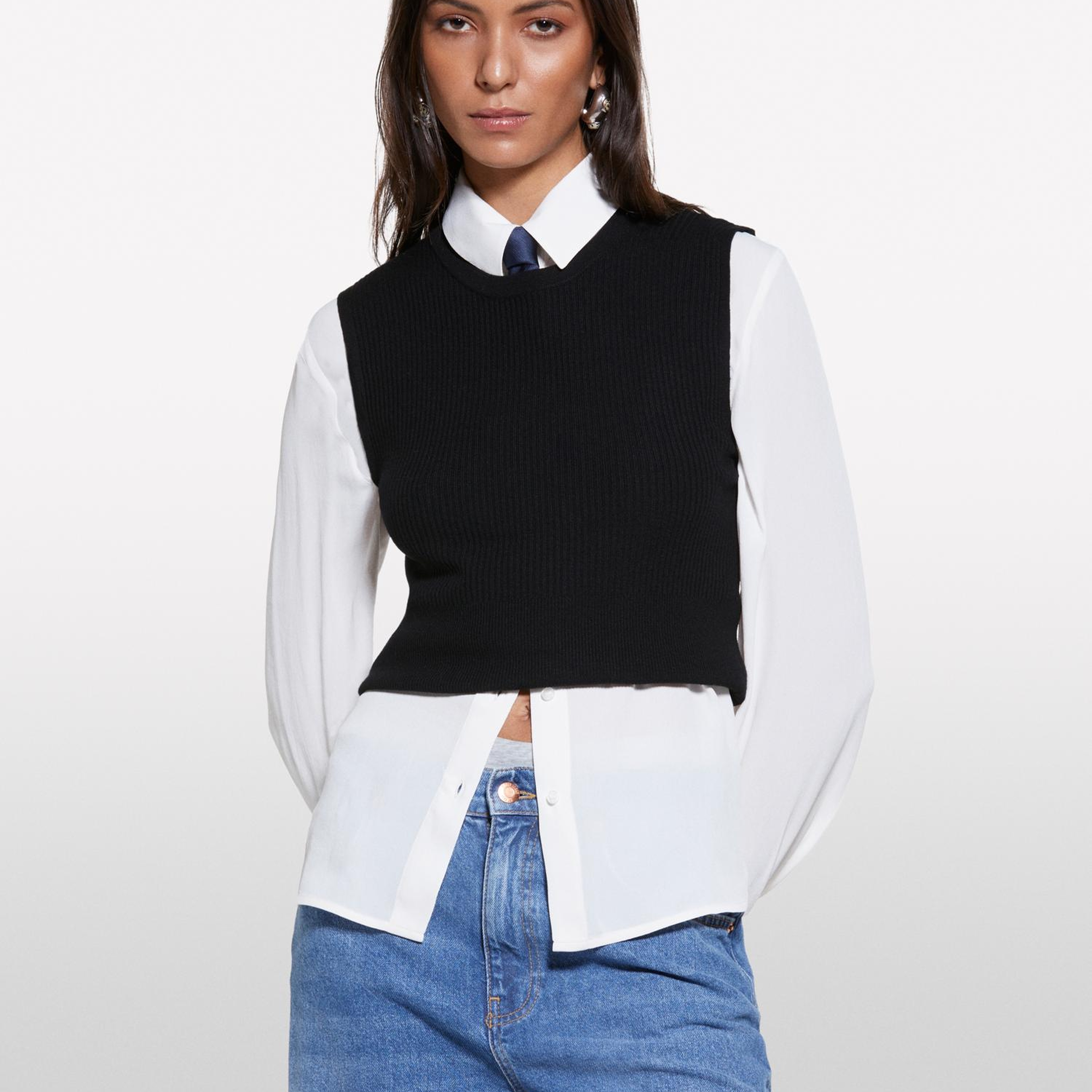 Kadın Siyah Viskoz Karışımlı Kolsuz Slim Fit Triko Bluz