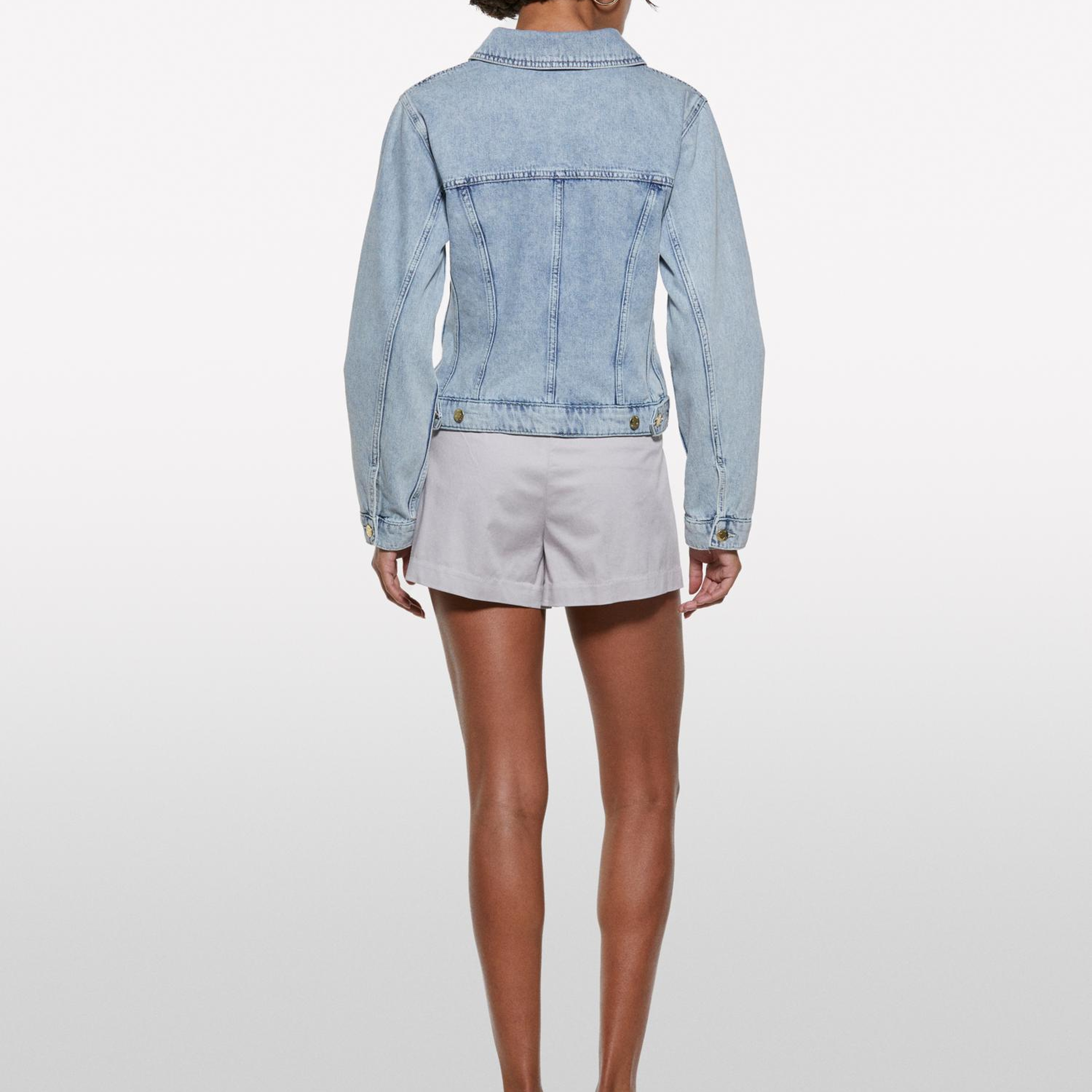 Kadın Denim %100 Pamuk Önü Düğmeli Cep Detaylı Denim Ceket
