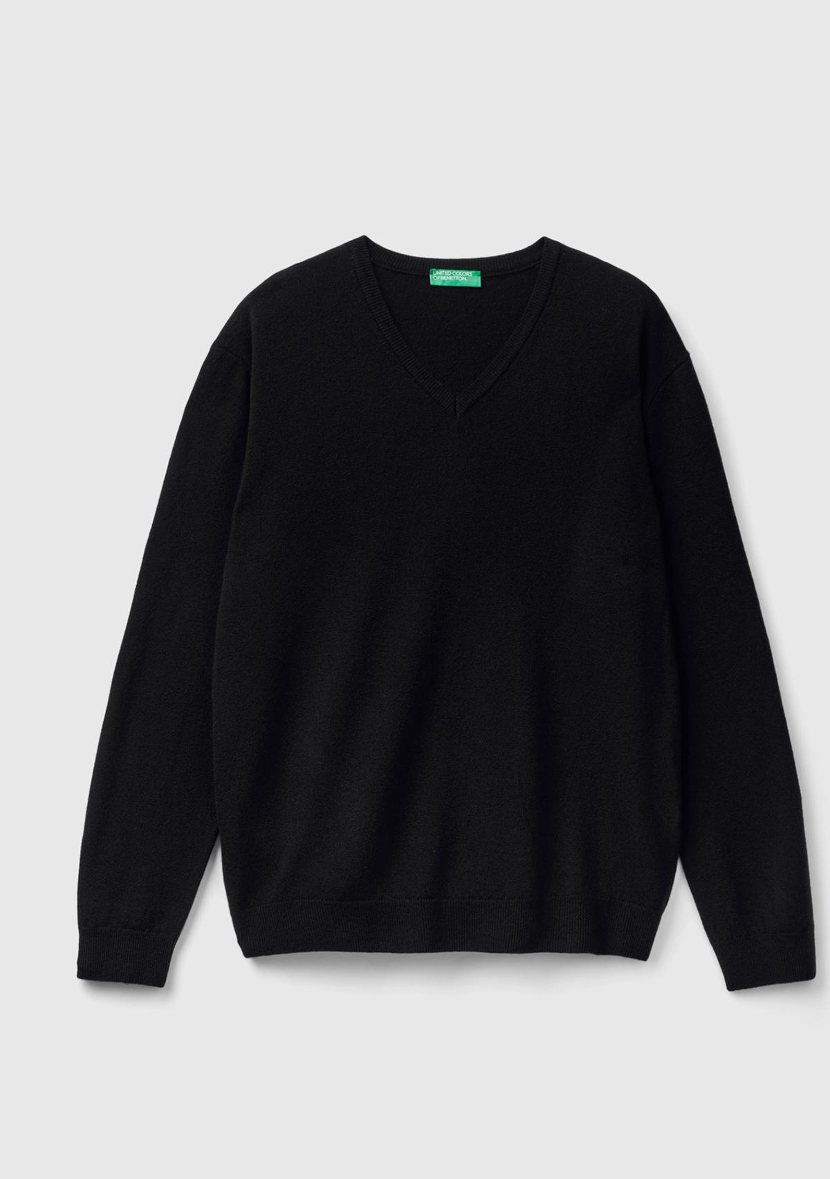 Erkek Siyah V Yaka %100 Merino Kazak