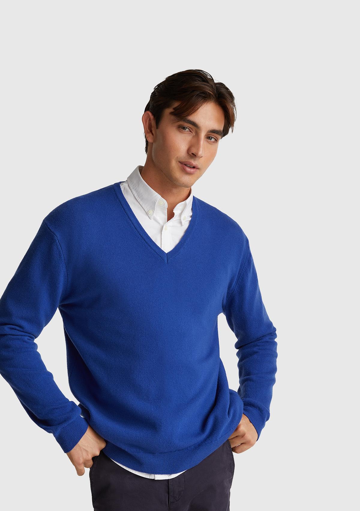 Erkek Koyu Mavi V Yaka %100 Merino Kazak