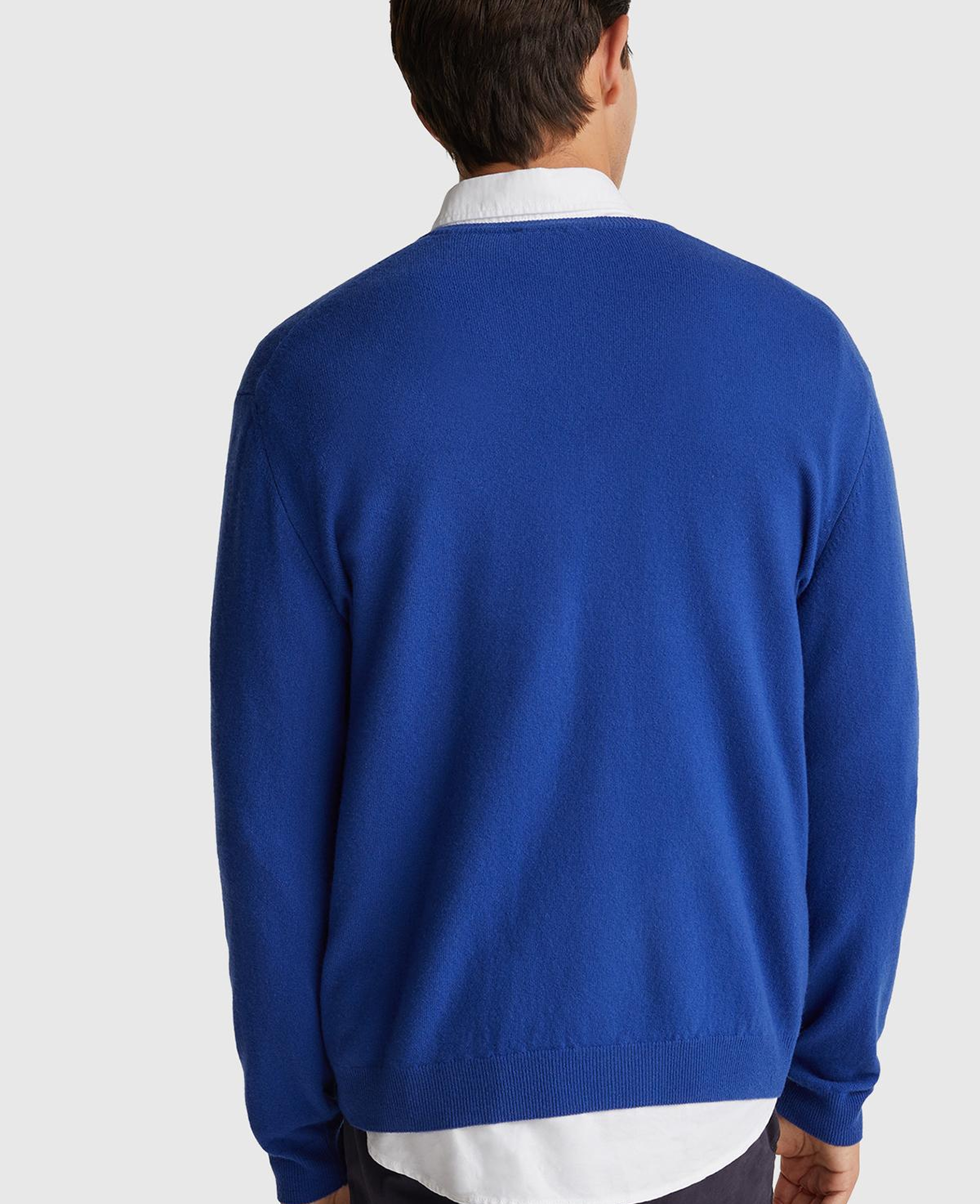 Erkek Koyu Mavi V Yaka %100 Merino Kazak