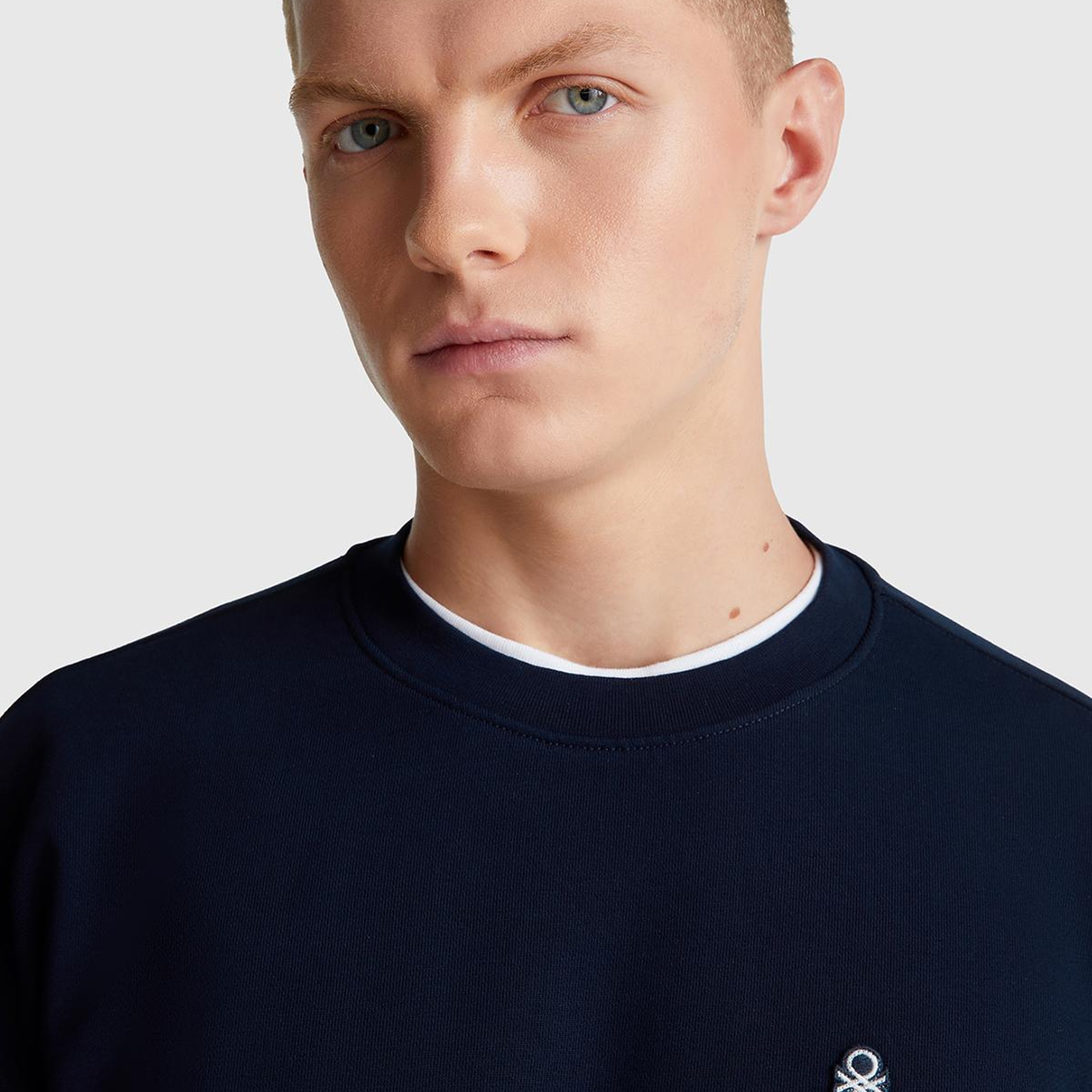 Erkek Lacivert %100 Pamuk Önü Logo İşlemeli Bisiklet Yaka Sweatshirt