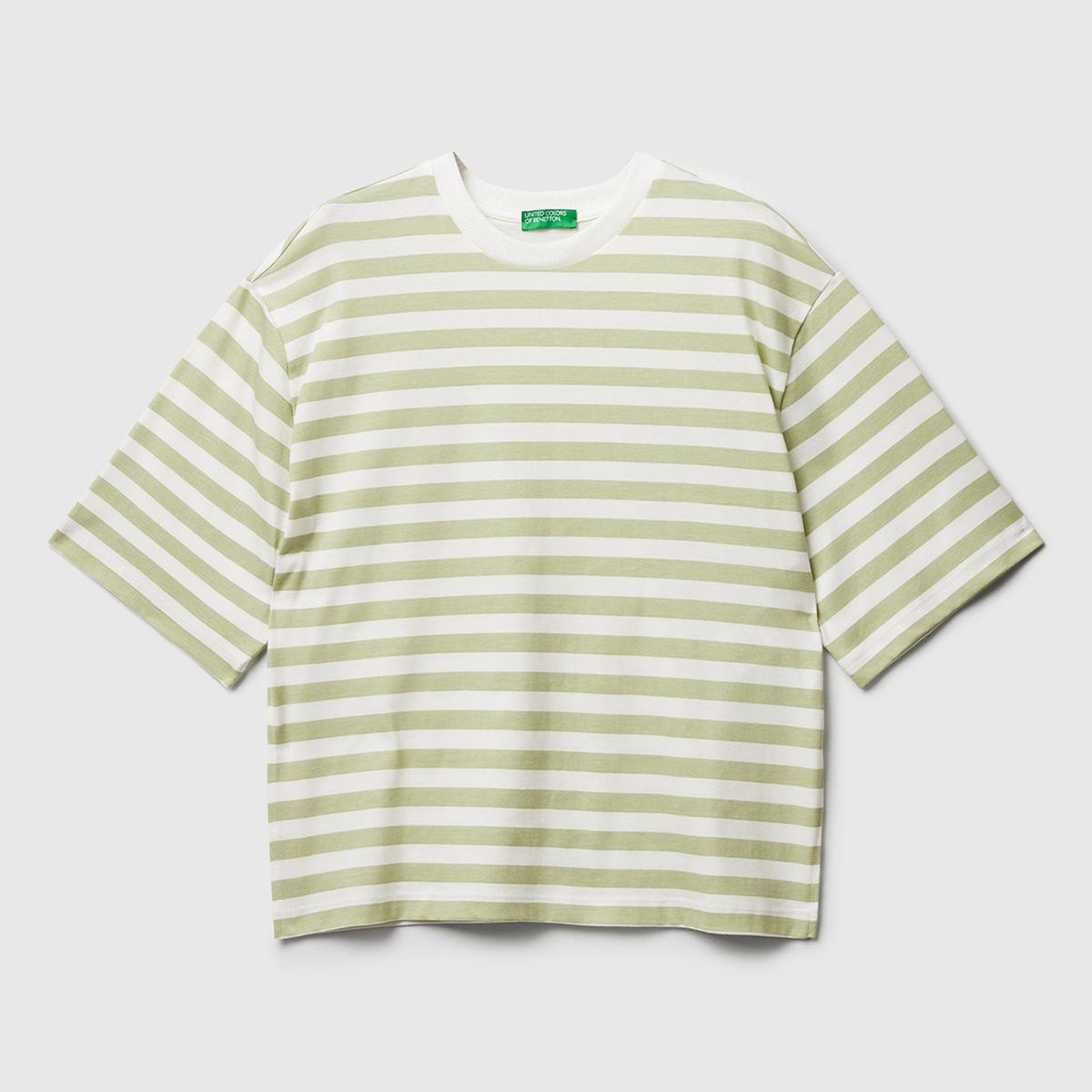 Kadın Yeşil %100 Pamuk Kalın Çizgili Yırtmaçlı Yarım Kol T-Shirt