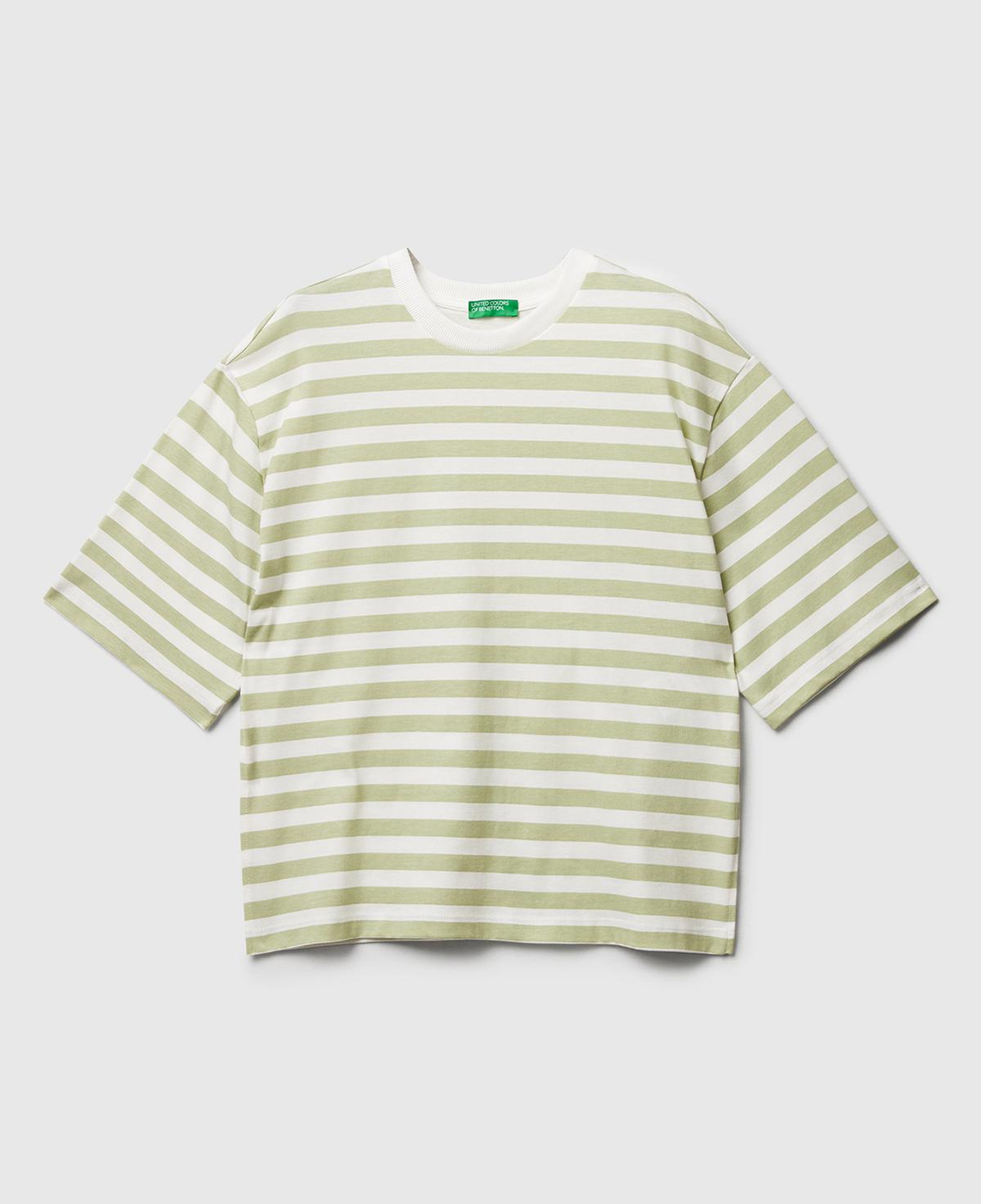 Kadın Yeşil %100 Pamuk Kalın Çizgili Yırtmaçlı Yarım Kol T-Shirt