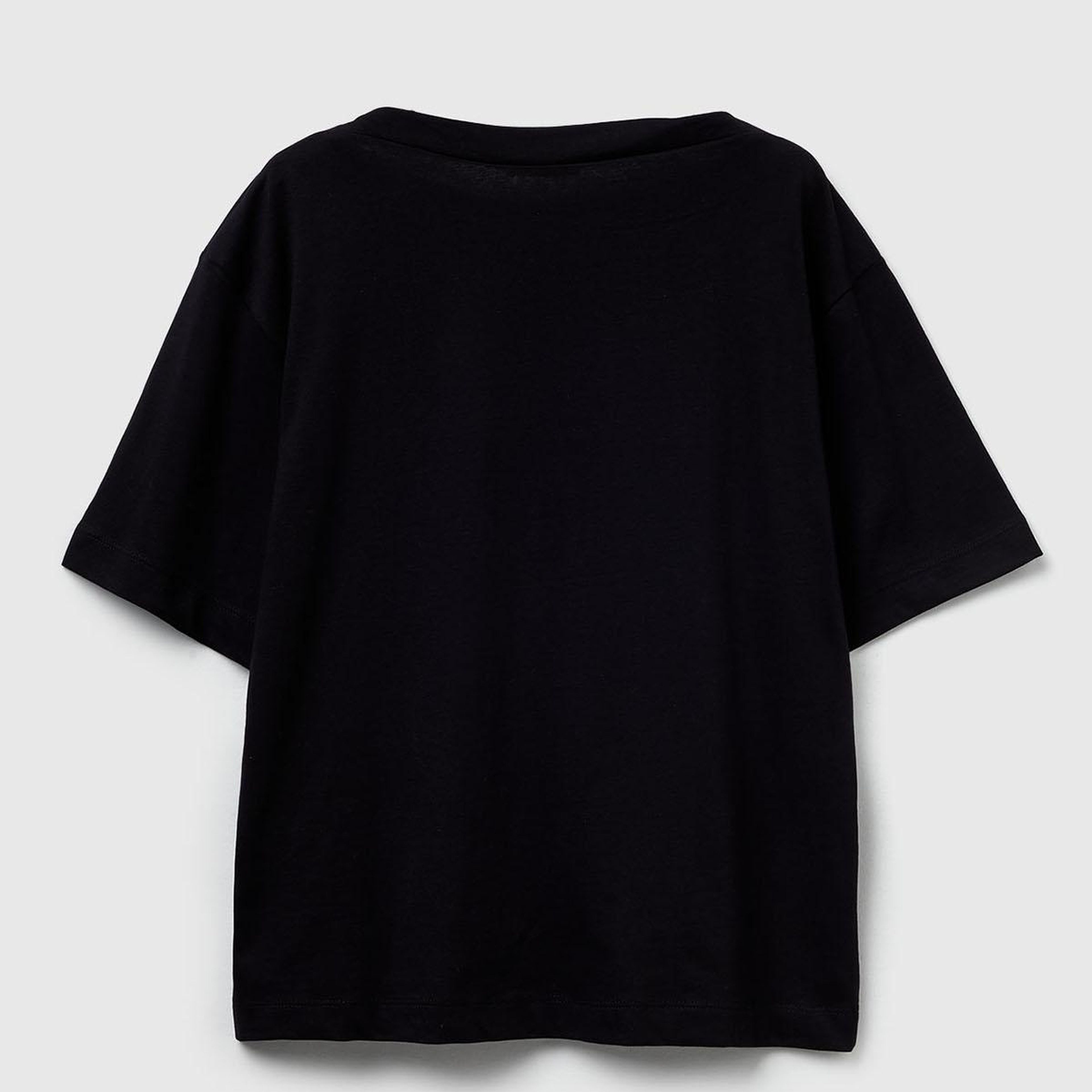 Kadın Siyah %100 Pamuk Önü Yazı İşlemeli Kayık Yaka T-Shirt