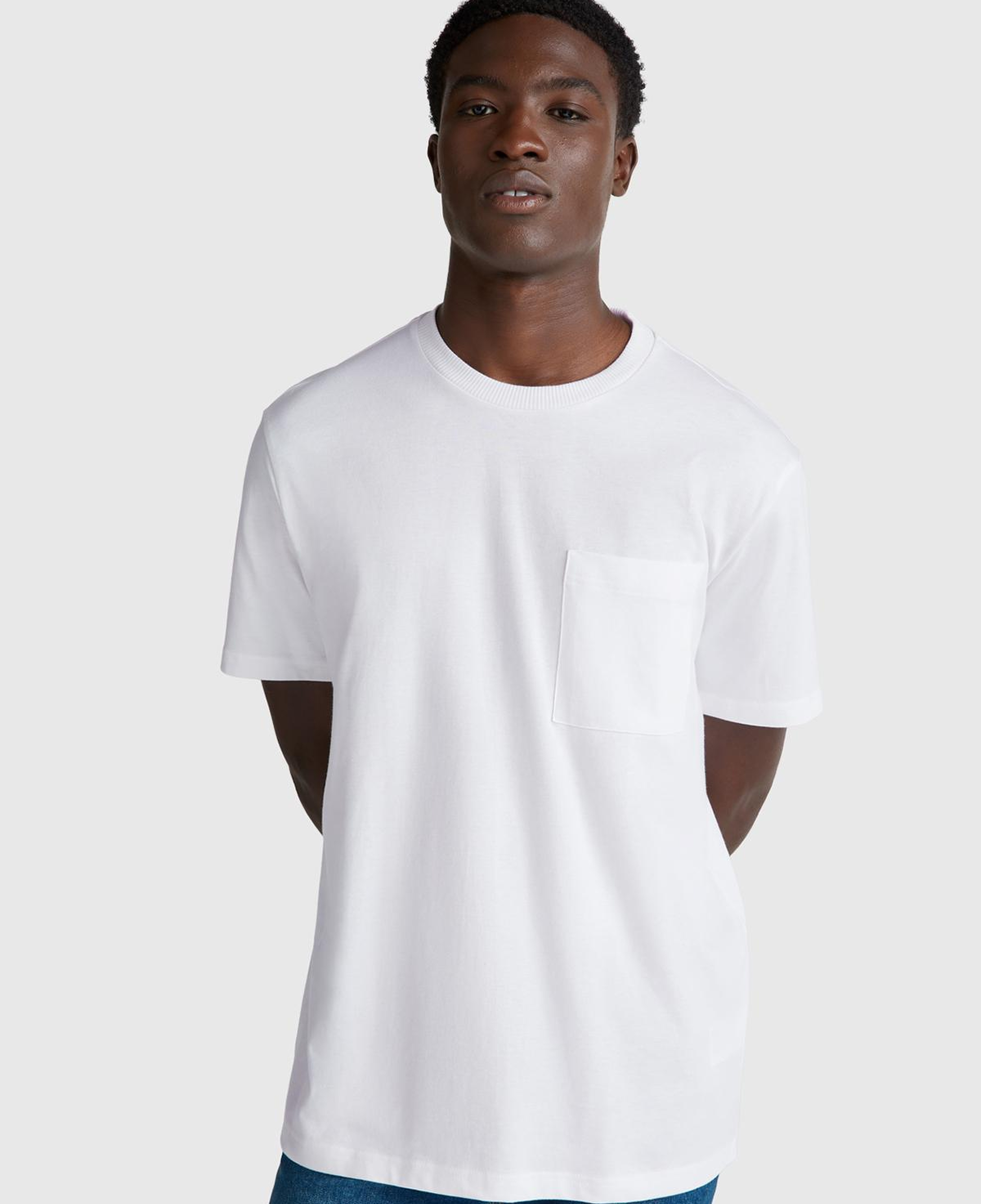Erkek Beyaz %100 Pamuk Yama Cep Detaylı Oversize T-Shirt