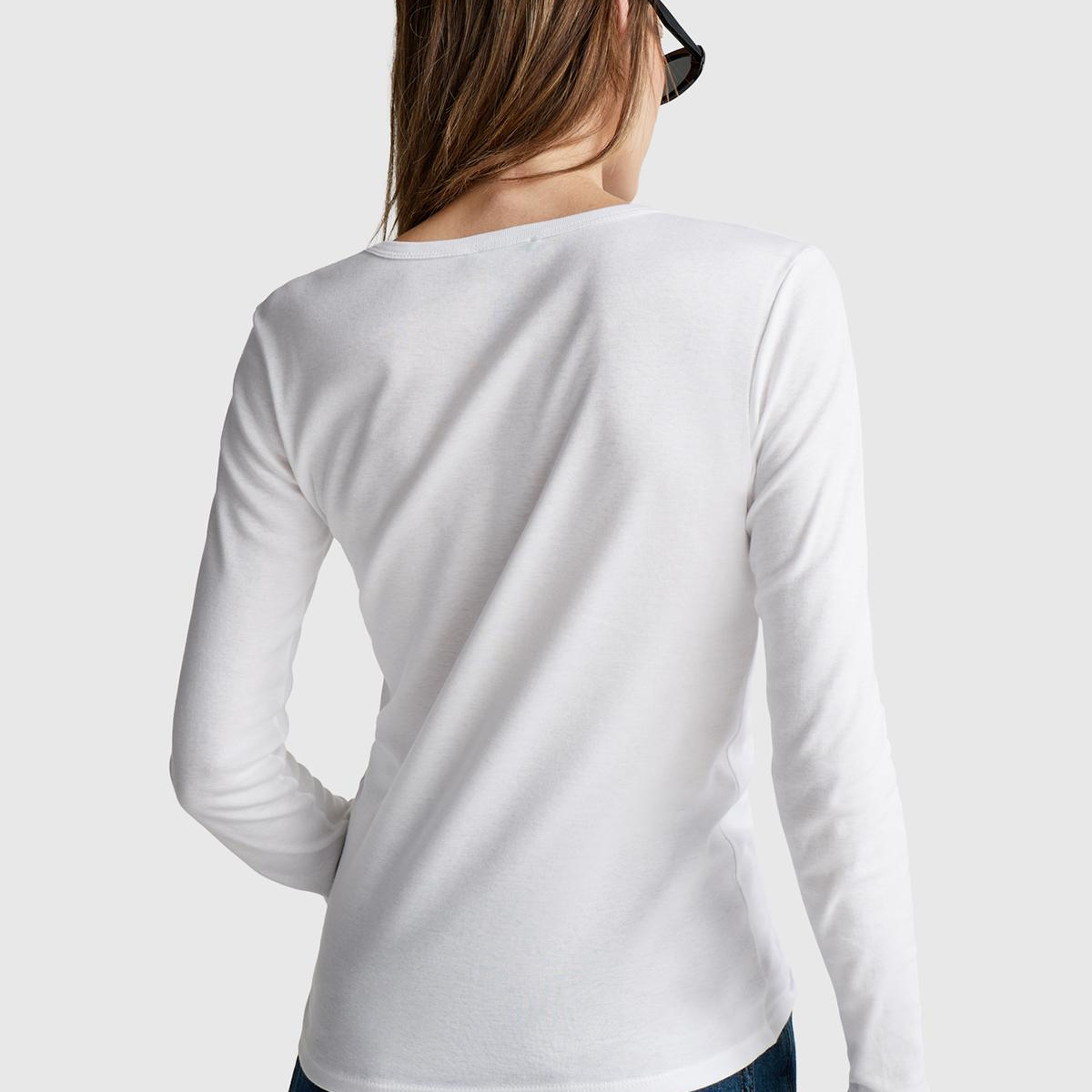 Kadın Beyaz Basic Bisiklet Yaka Uzun Kollu T-Shirt
