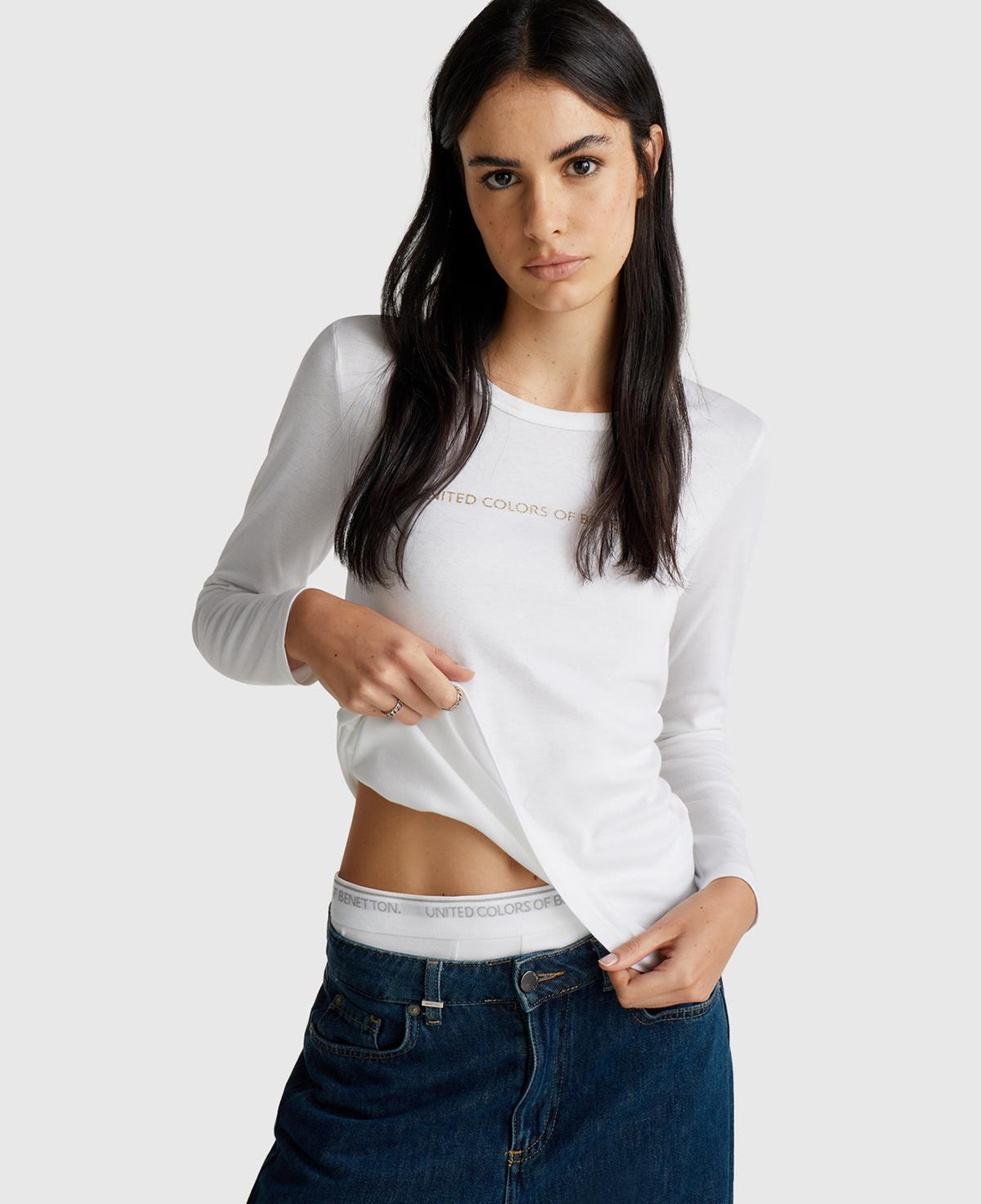 Kadın Beyaz %100 Koton Bisiklet Yaka Benetton Yazılı Uzun Kollu T-Shirt