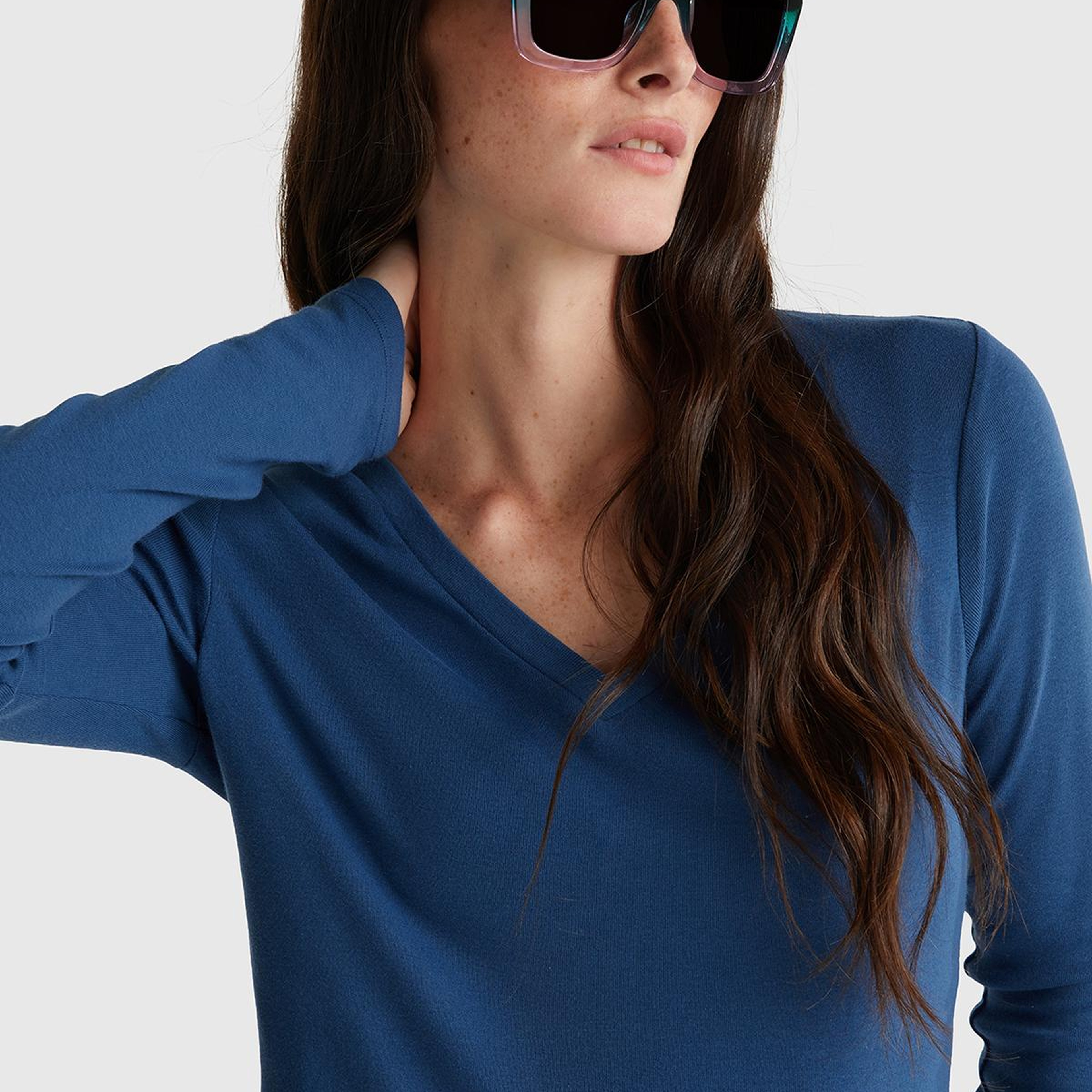 Kadın İndigo Mavisi Basic V Yaka Uzun Kollu T-Shirt