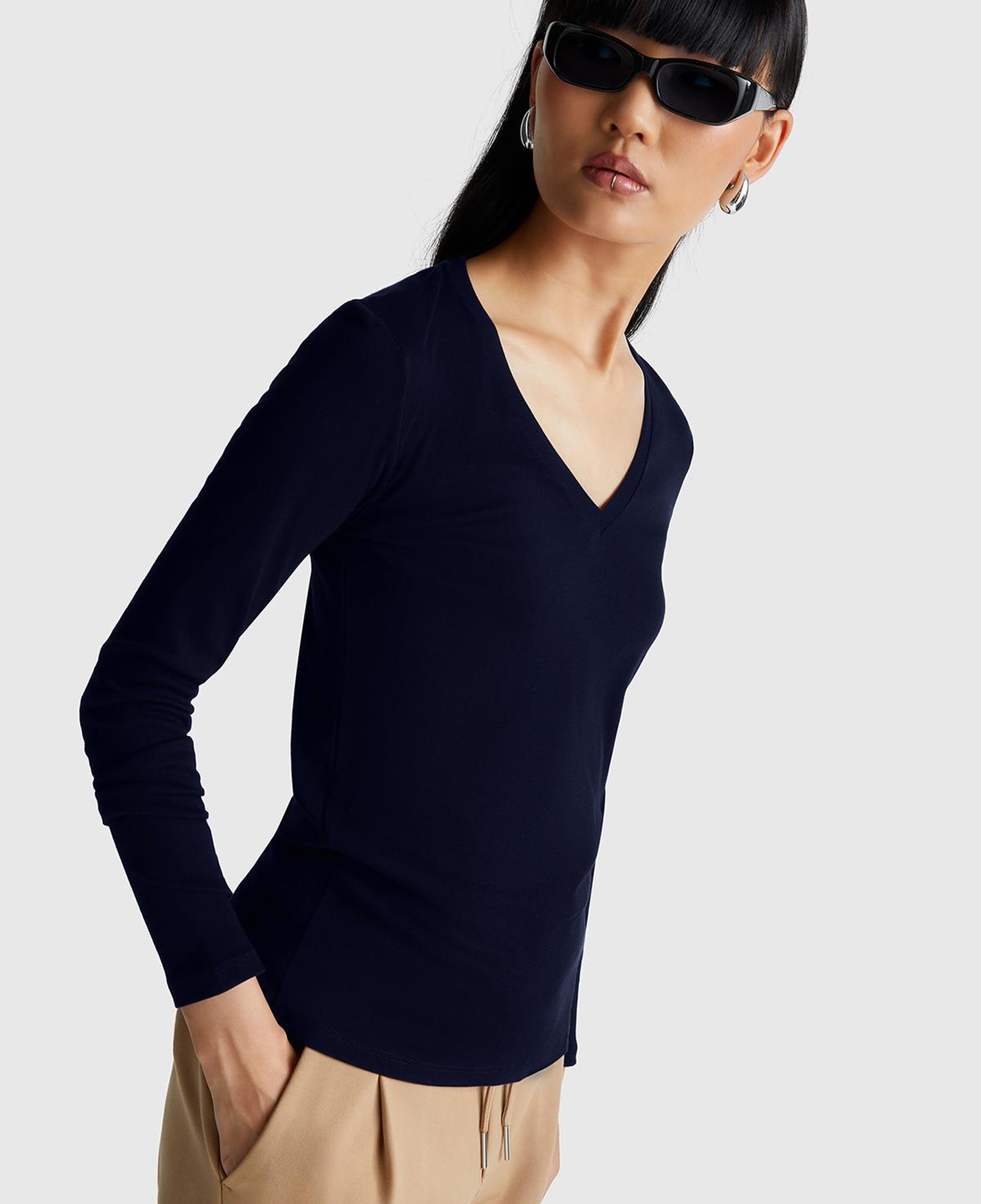 Kadın Lacivert Basic V Yaka Uzun Kollu T-Shirt