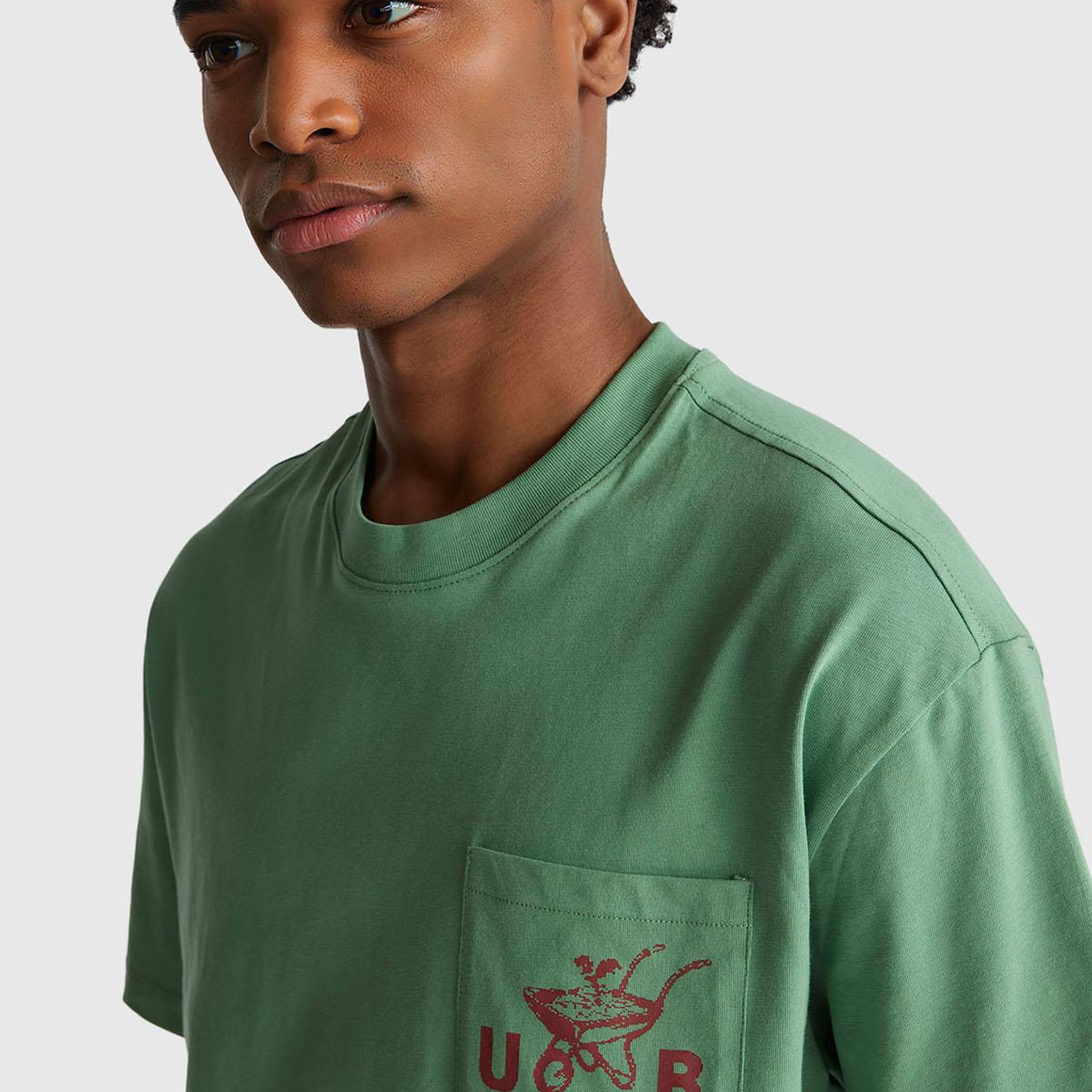 Erkek Haki Yeşilli %100 Pamuk Önü İşleme Detaylı Oversize Bisiklet Yaka T-Shirt