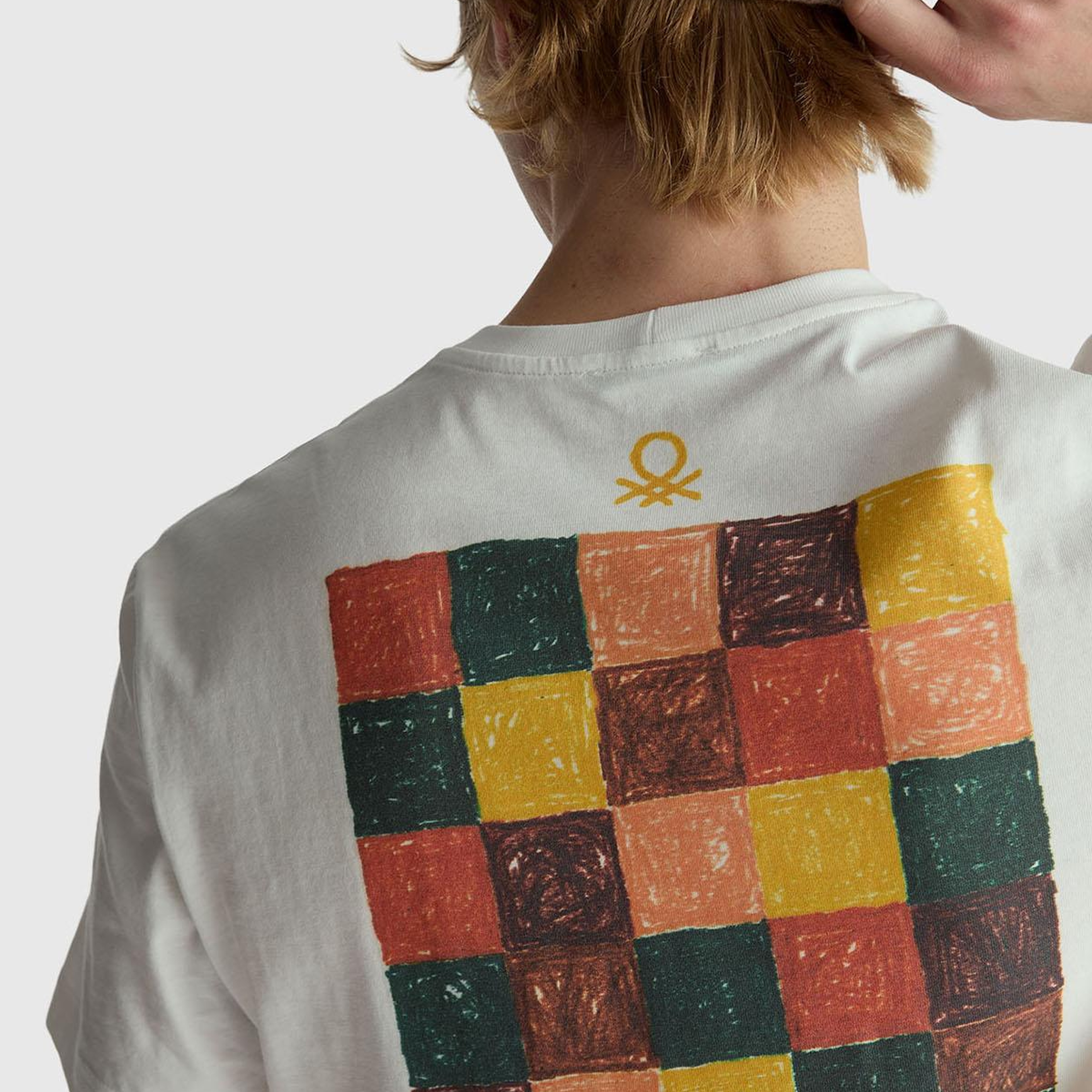 Erkek Krem %100 Pamuk Önü ve Arkası Baskılı Logo Detaylı T-Shirt