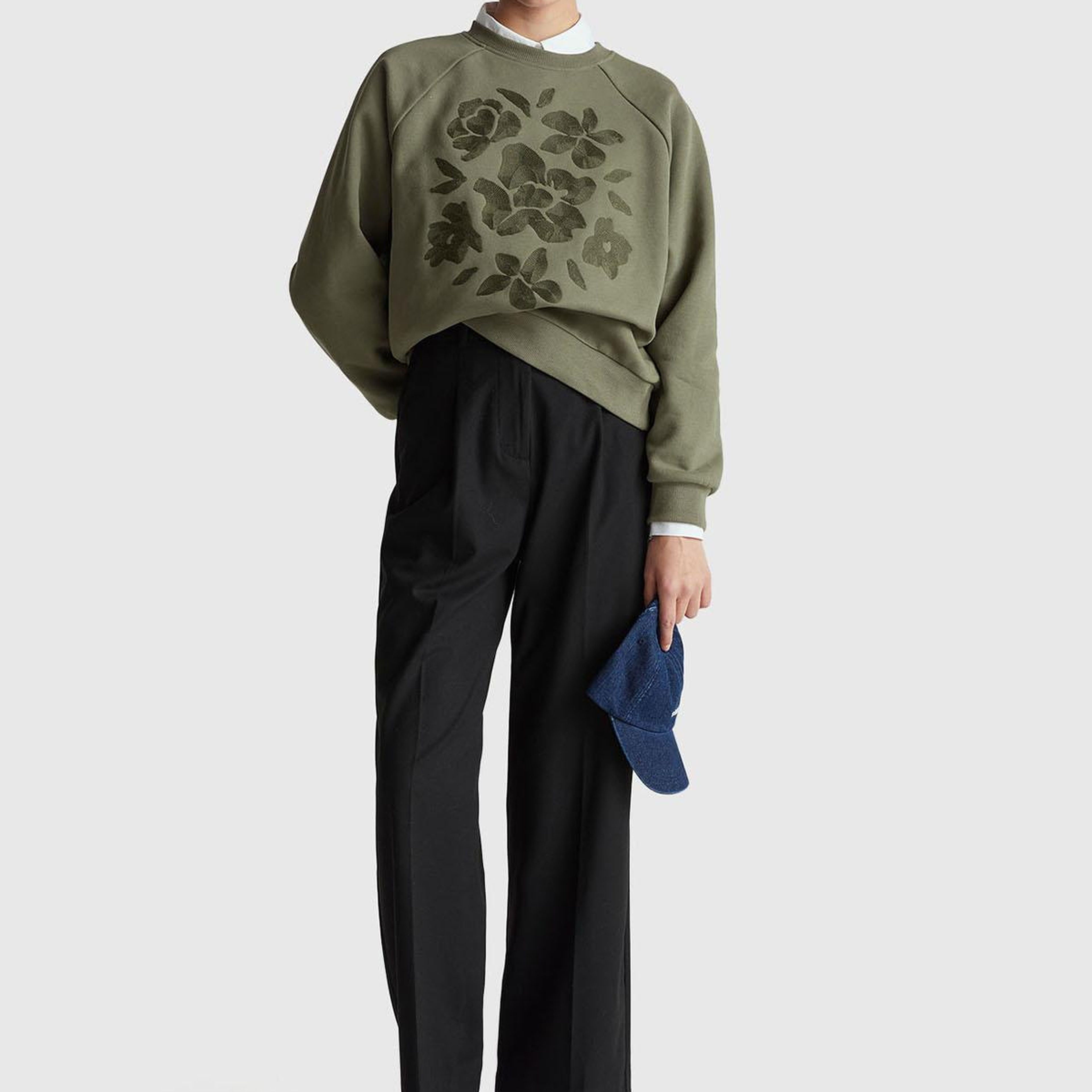 Kadın Haki Pamuk Karışımlı Önü Çiçek Desenli Bisiklet Yaka Sweatshirt