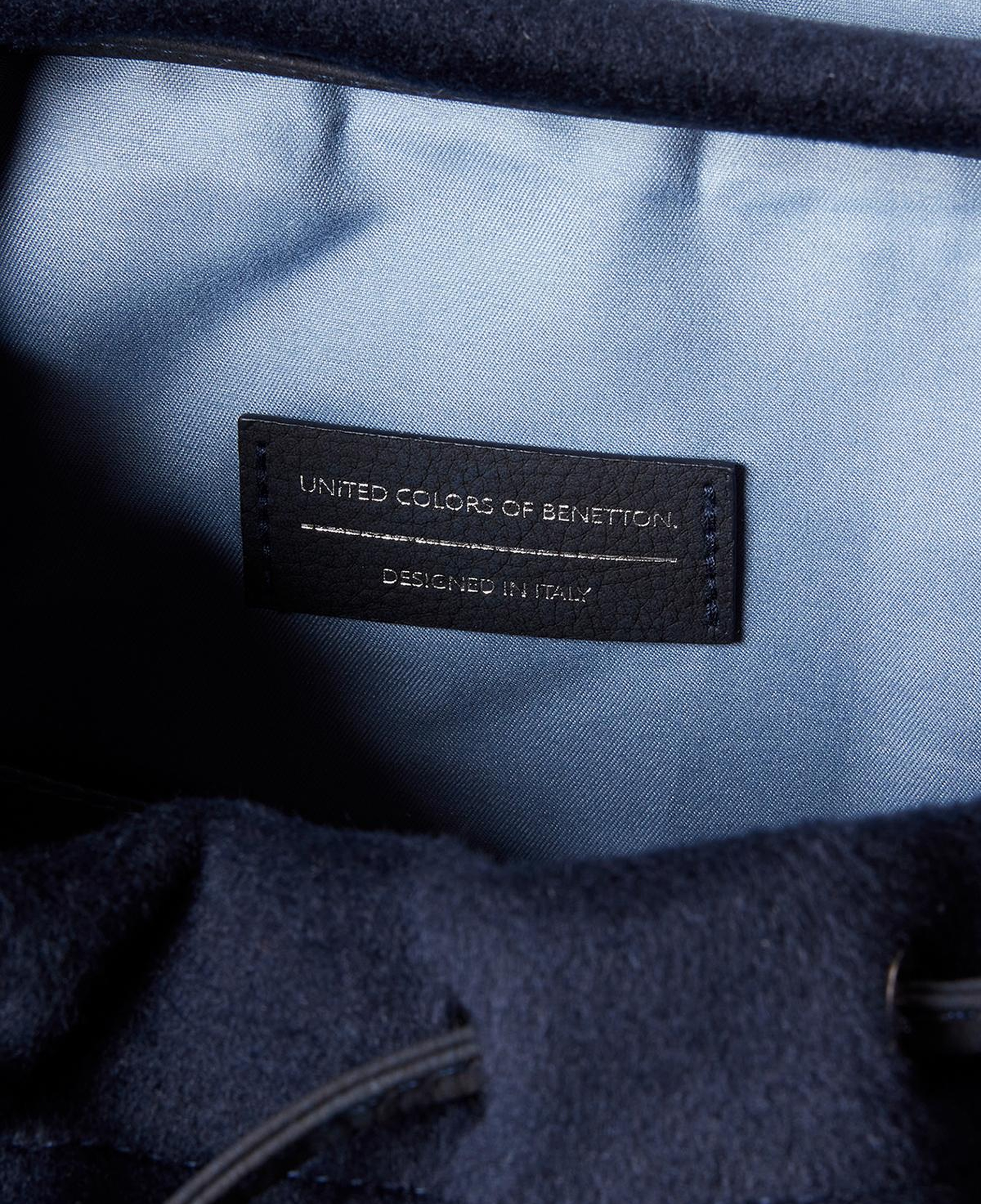 Erkek Lacivert Logo Detaylı Çok Cepli Sırt Çantası