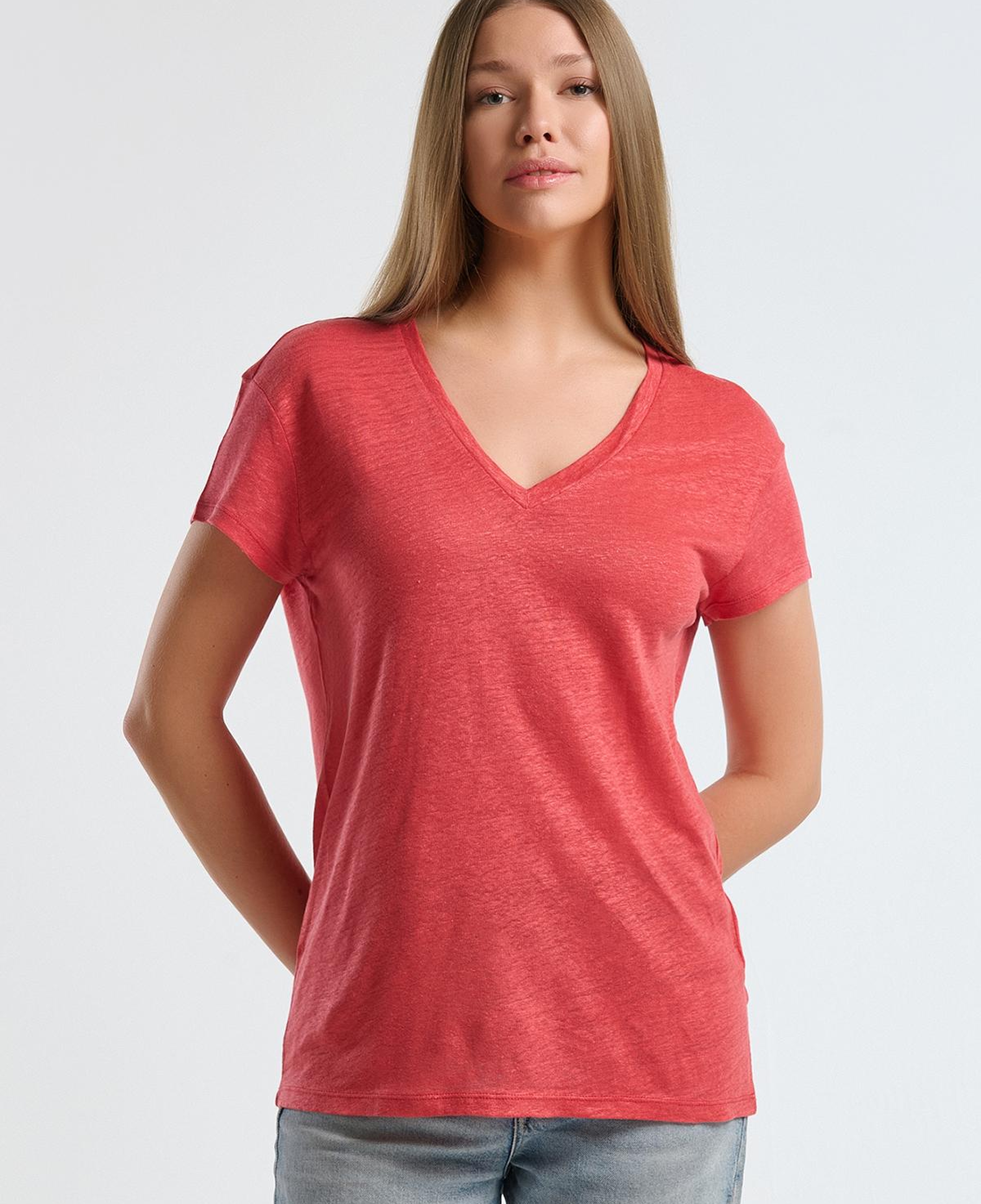 Kadın Mercan %100 Keten Düşük Omuzlu Relax Fit V Yaka T-Shirt