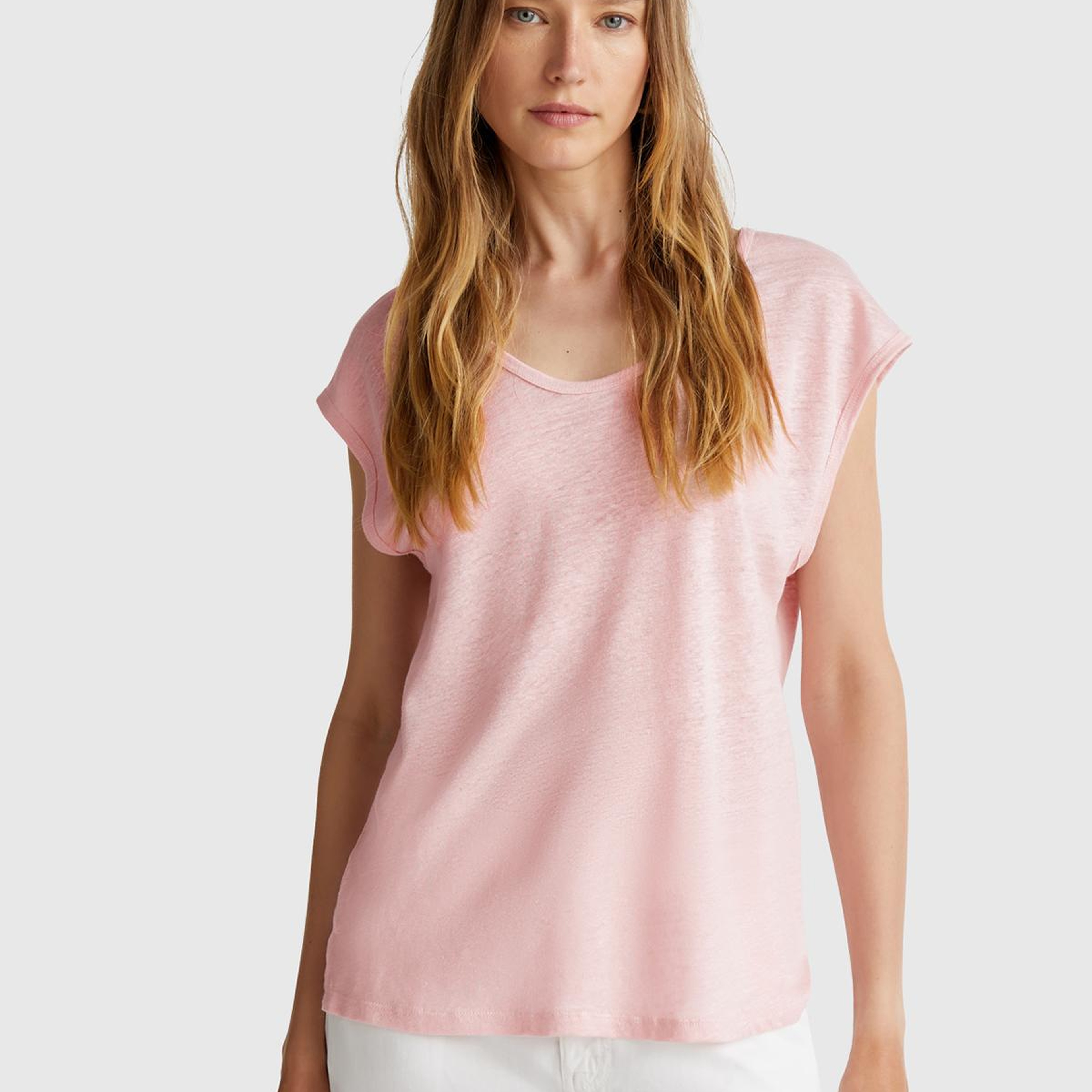 Kadın Pembe %100 Keten Yanları Yırtmaçlı Relax Fit Yuvarlak Yaka T-Shirt
