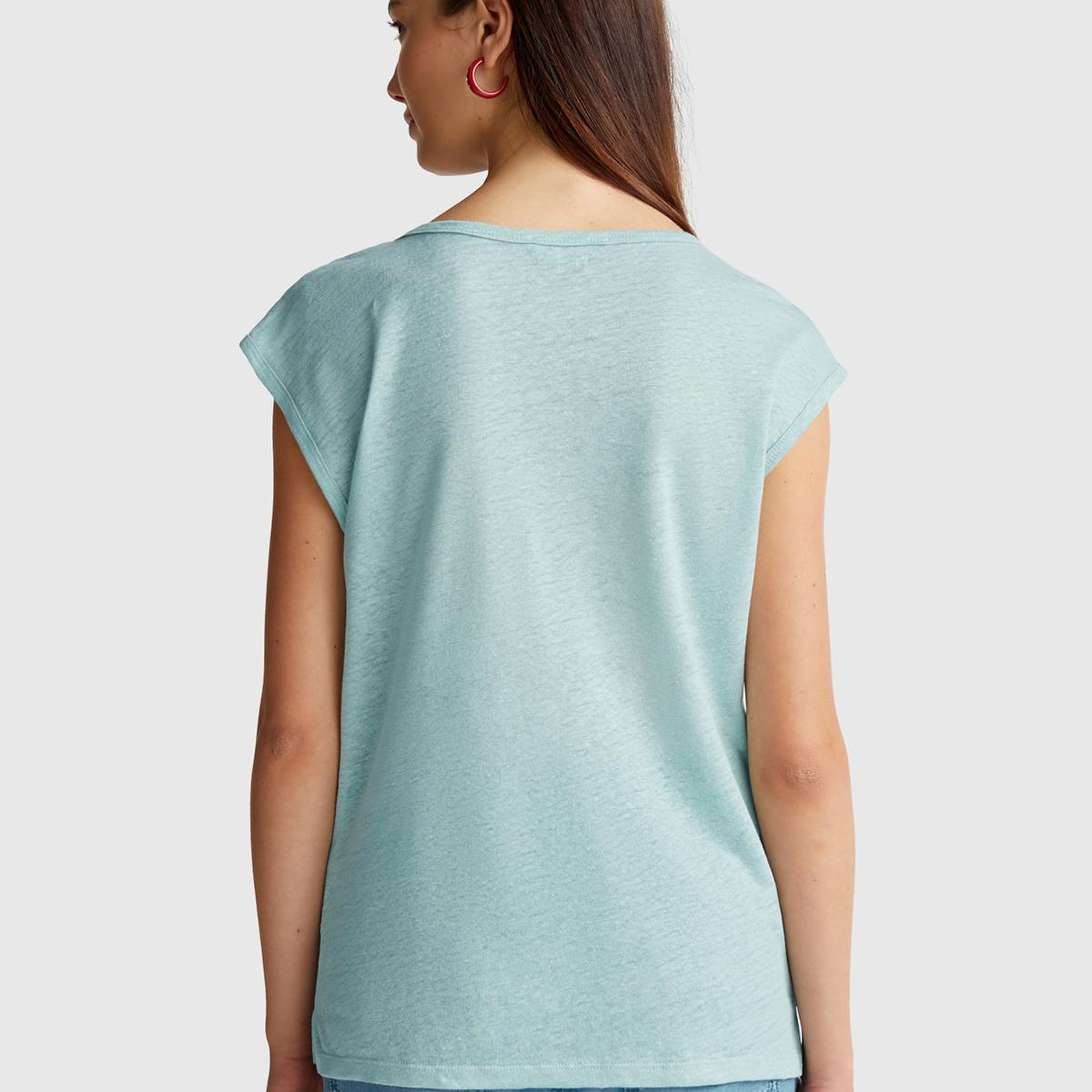 Kadın Su Yeşili %100 Keten Yanları Yırtmaçlı Relax Fit Yuvarlak Yaka T-Shirt