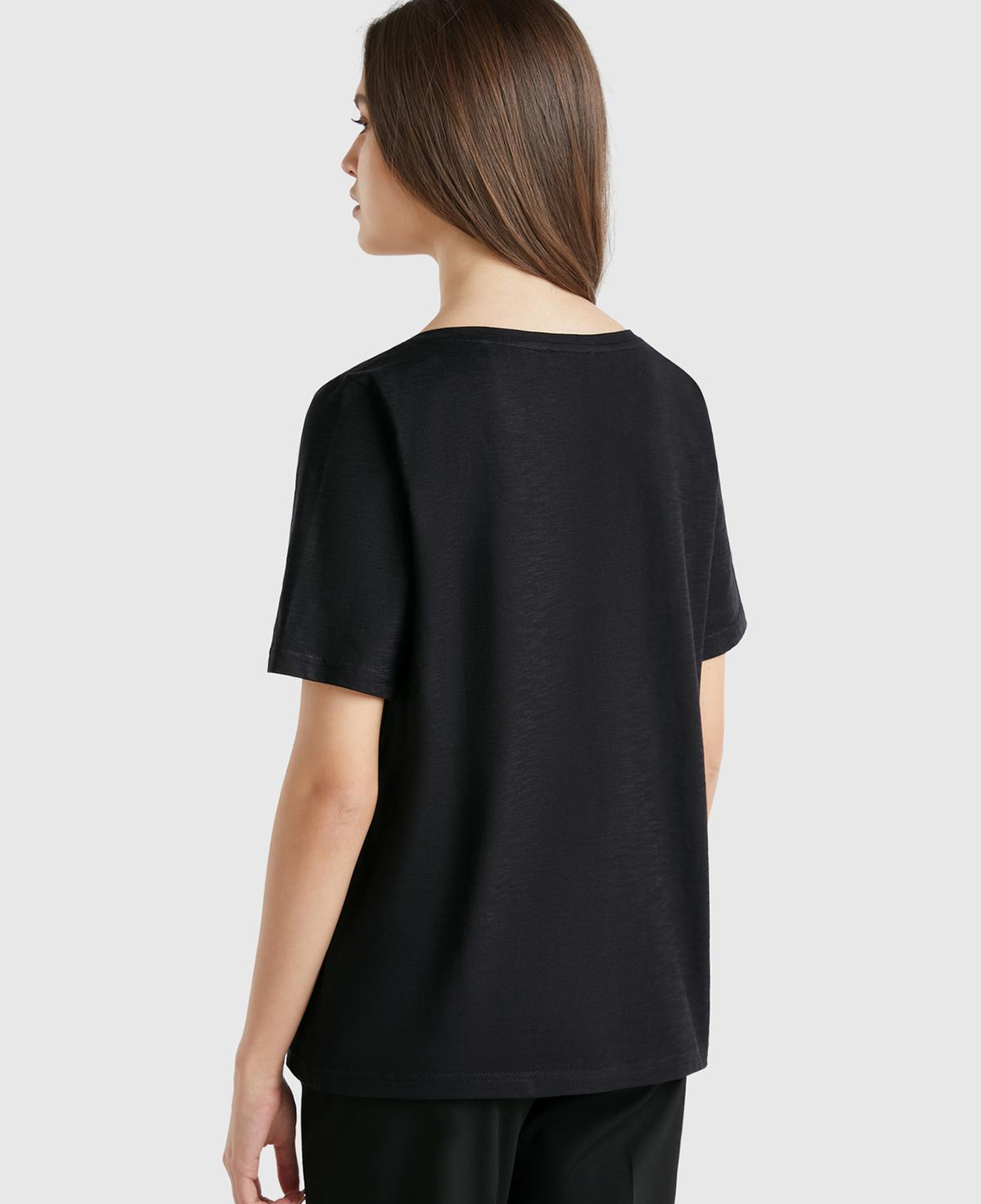 Kadın Siyah %100 Koton V Yaka Slub T-Shirt