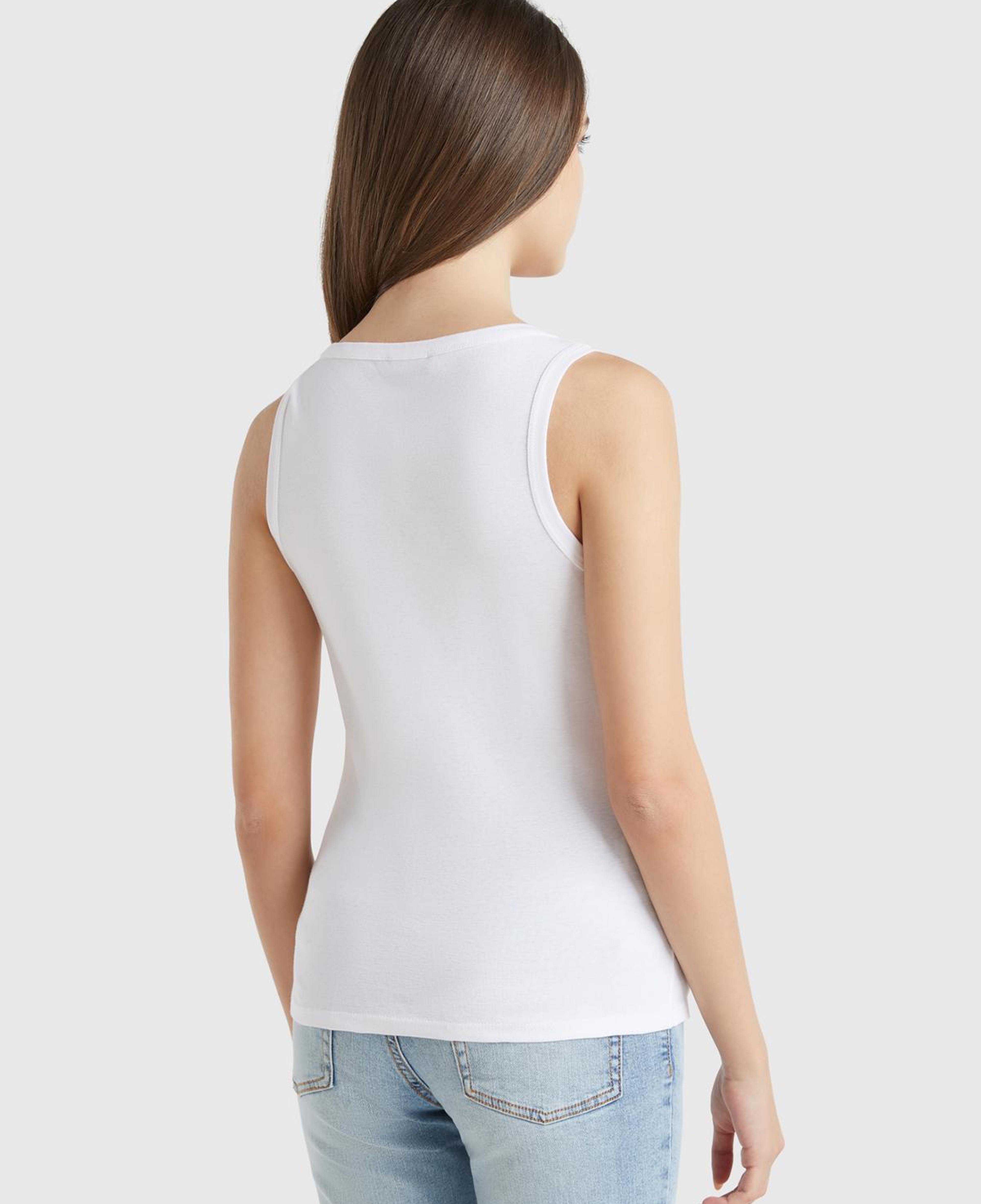 Kadın Beyaz %100 Pamuk Ucu Logo İşlemeli Slim Fit Yuvarlak Yaka Atlet