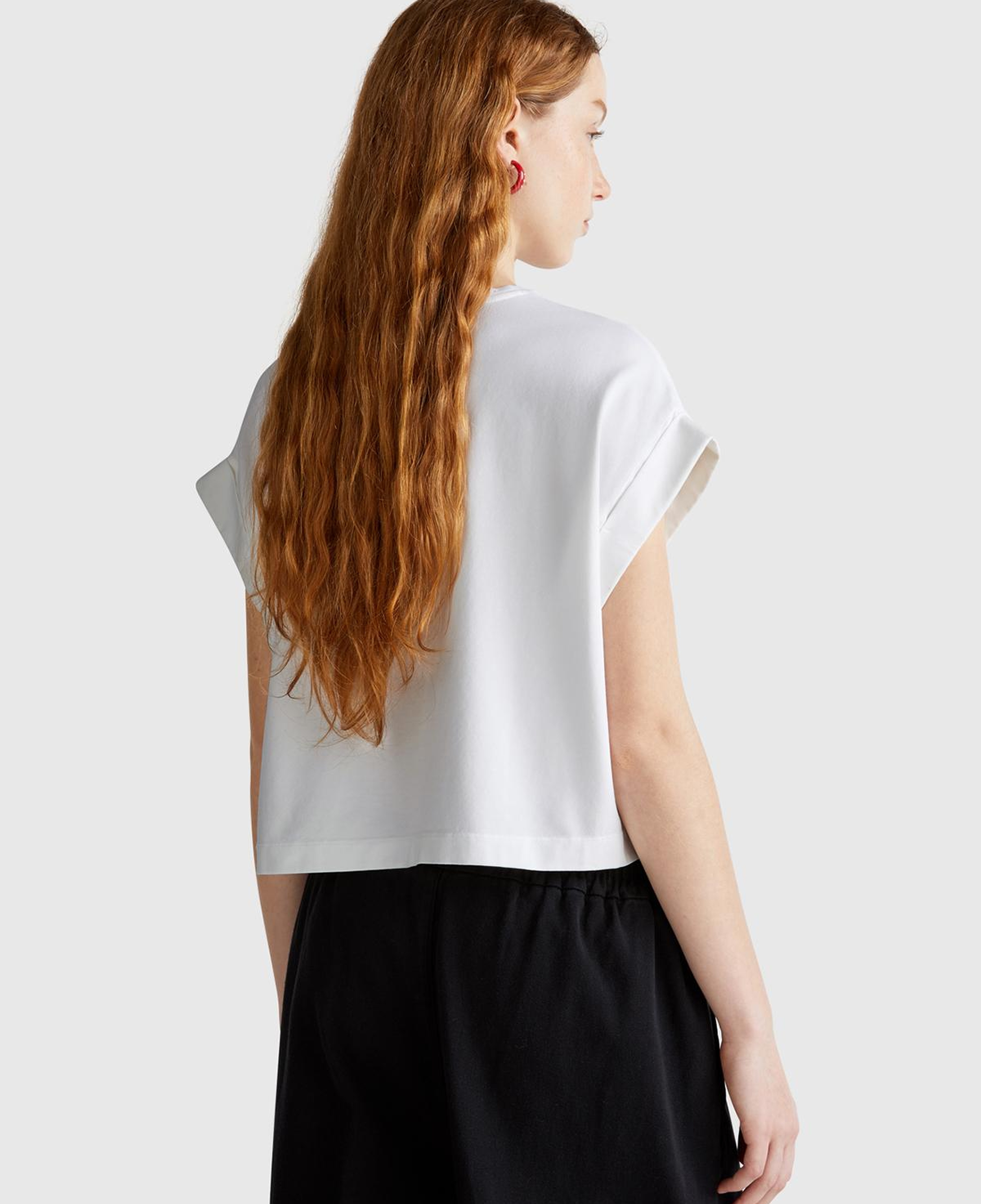 Kadın Beyaz Dantel Detaylı Kısa Kol Esnek T-Shirt
