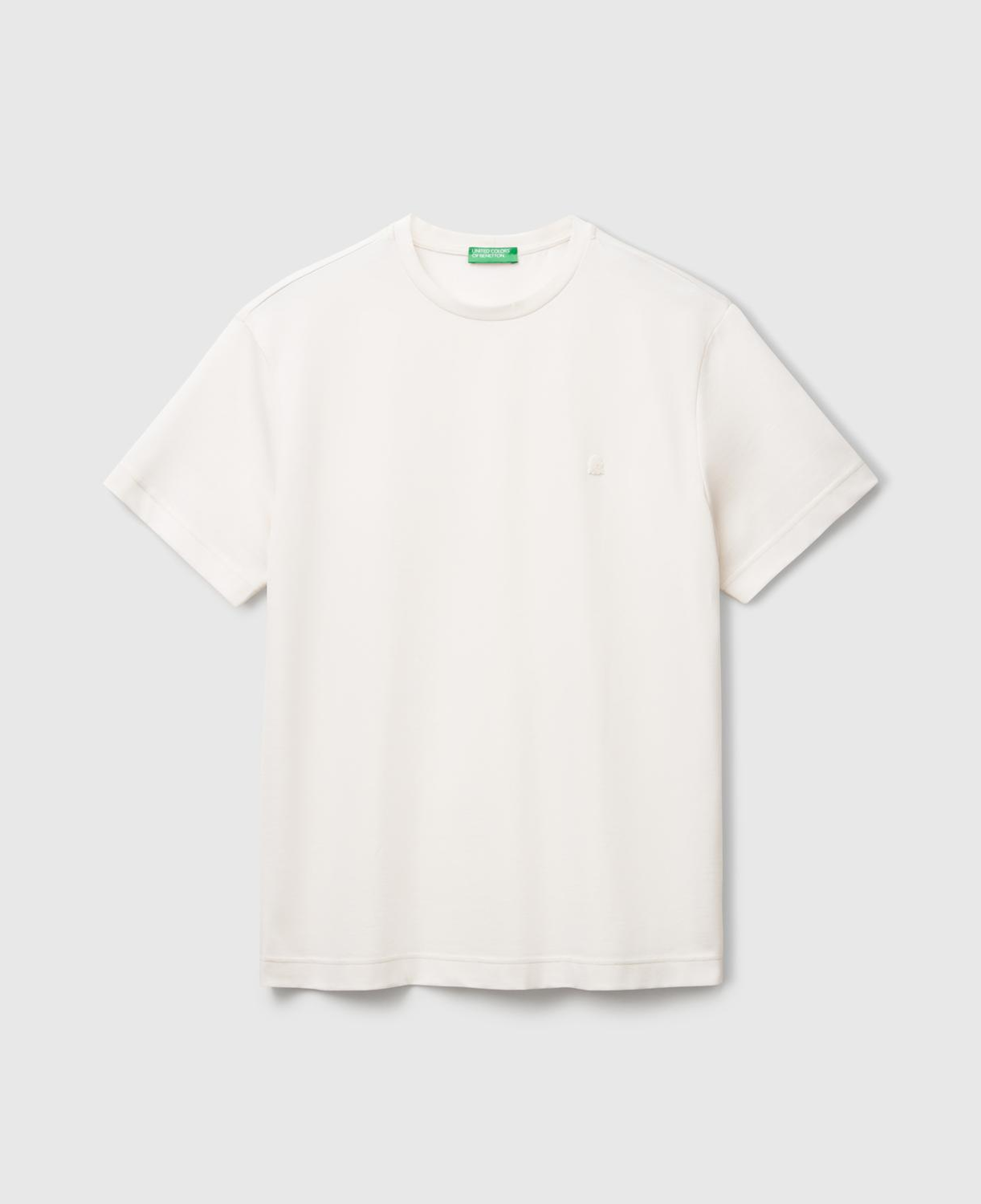 Erkek Krem %100 Pamuk Göğsü Yama Logo İşlemeli Bisiklet Yaka T-Shirt
