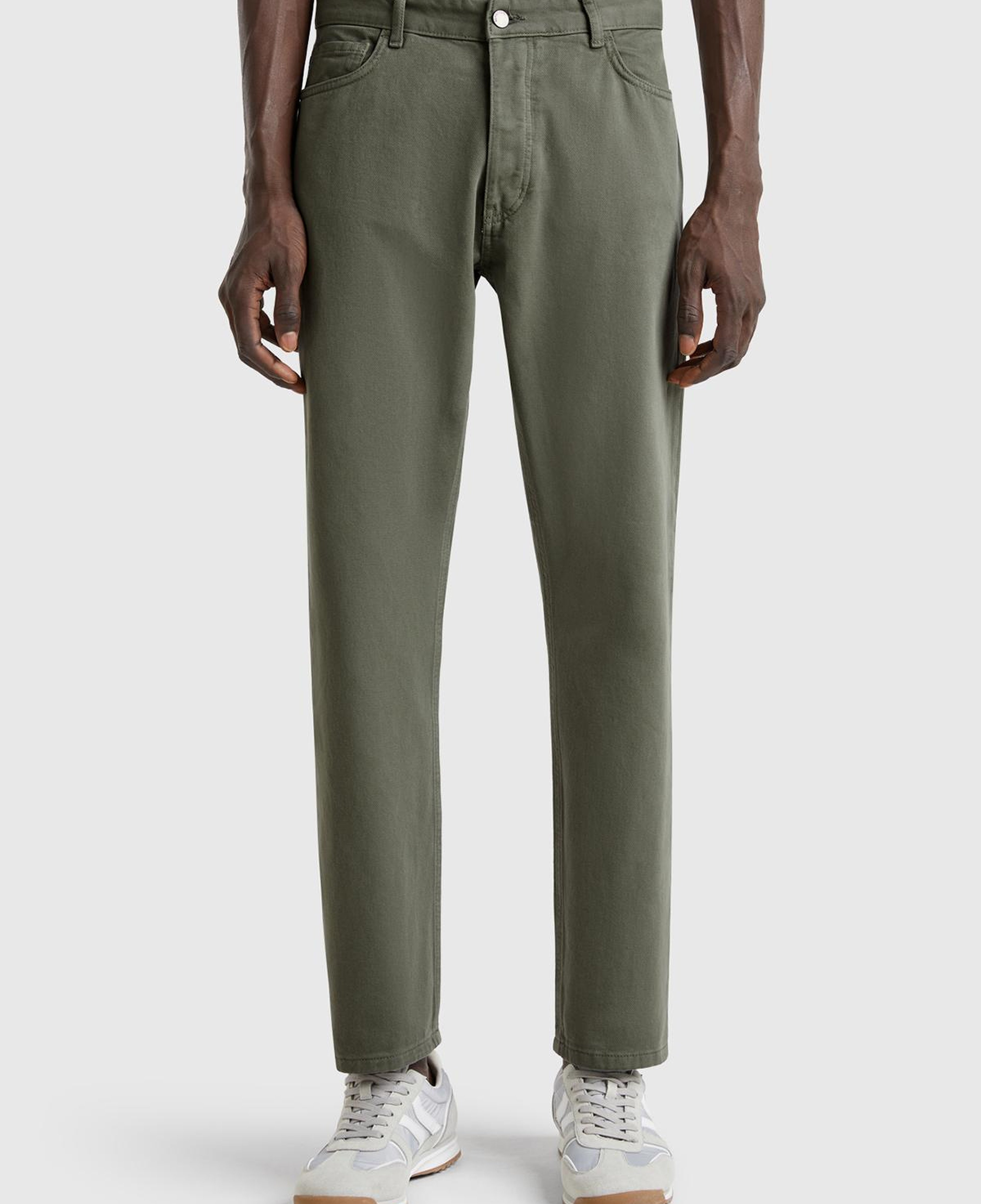 Erkek Soluk Yeşil %100 Pamuk Beli Logo Etiketli 5 Cepli Straight Fit Pantolon
