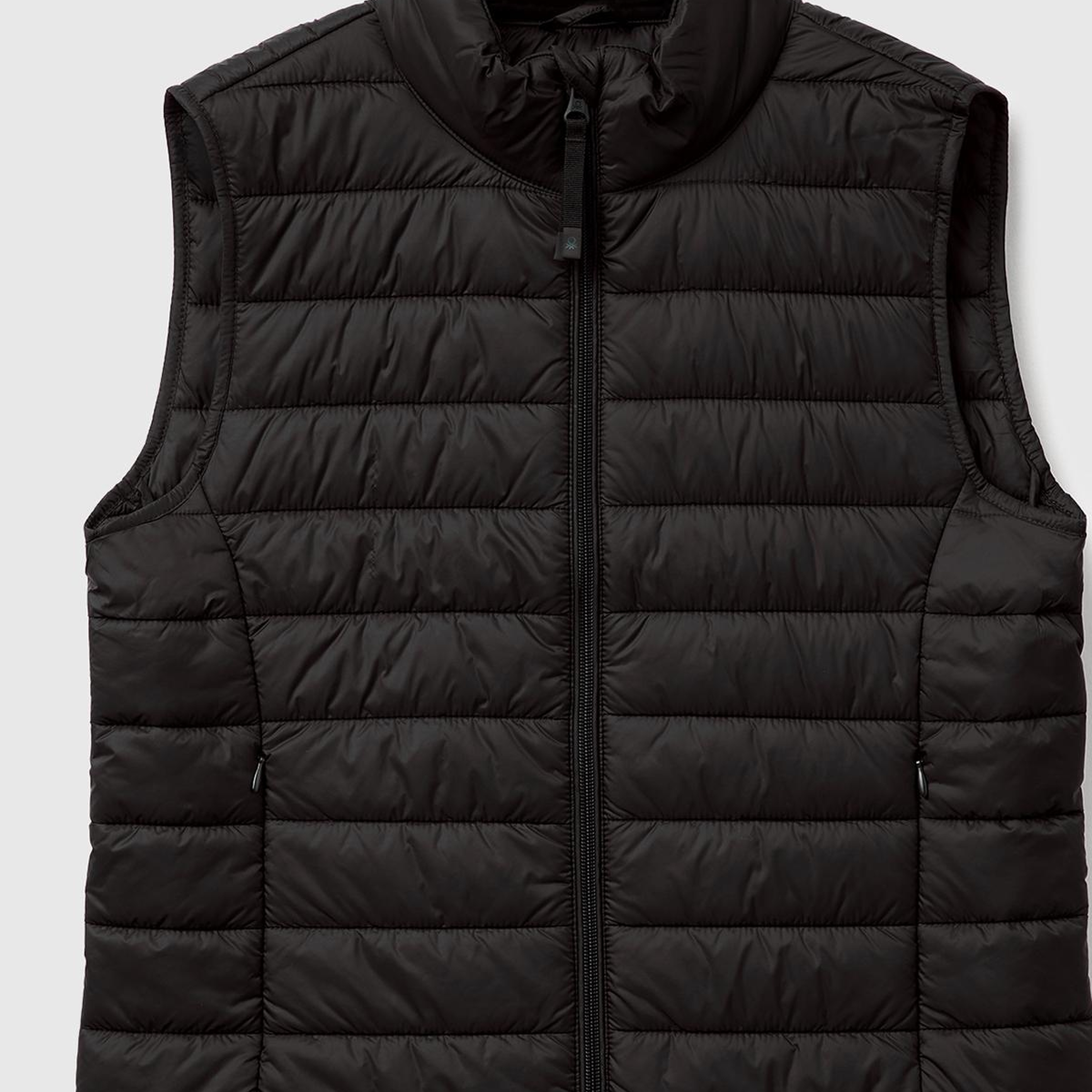 Kadın Siyah Polyester Dolgulu Fermuarlı Slim Fit Pufa Yelek