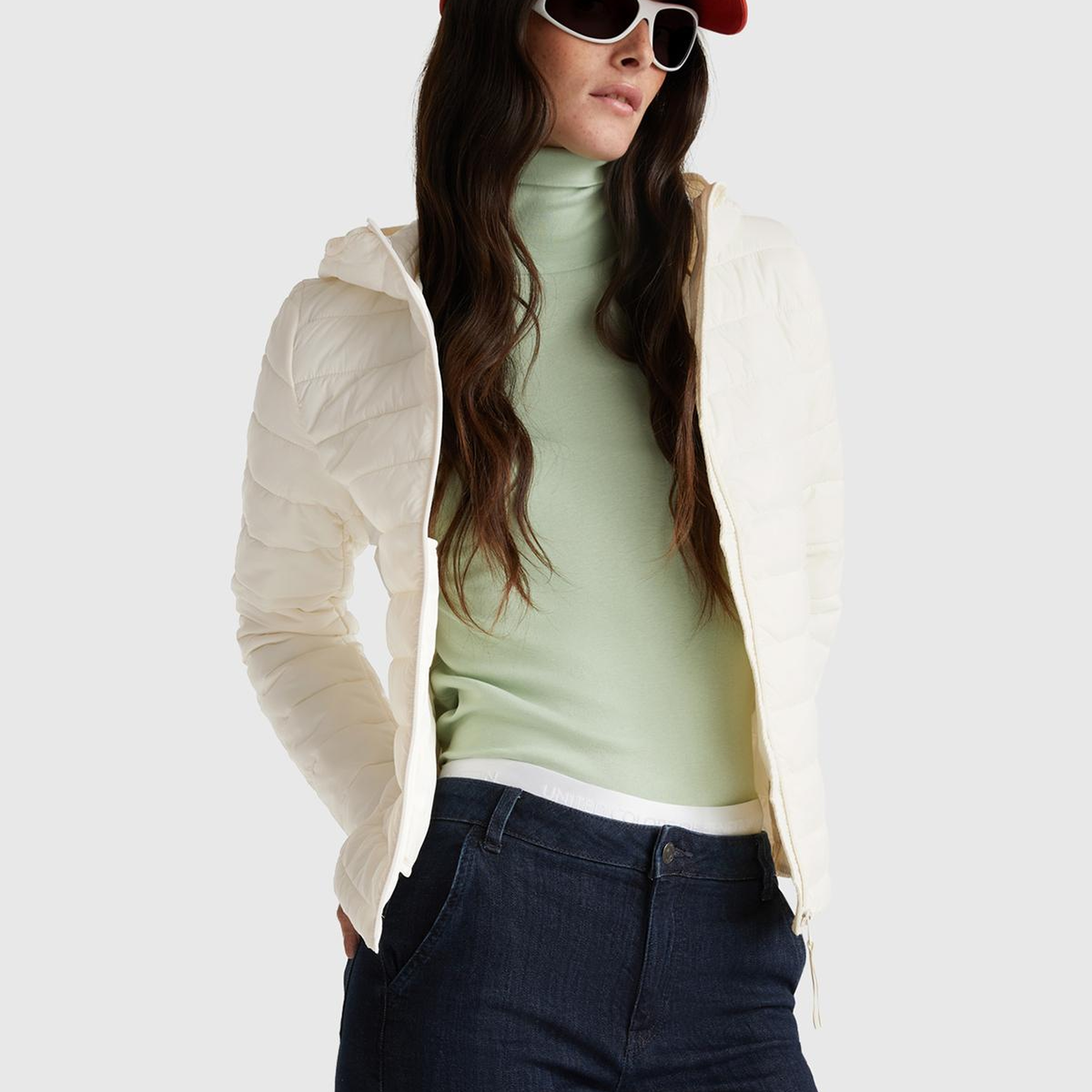 Kadın Krem Polyester Dolgulu Feramuarlı Kapüşonlu Slim Fit Puffer Mont