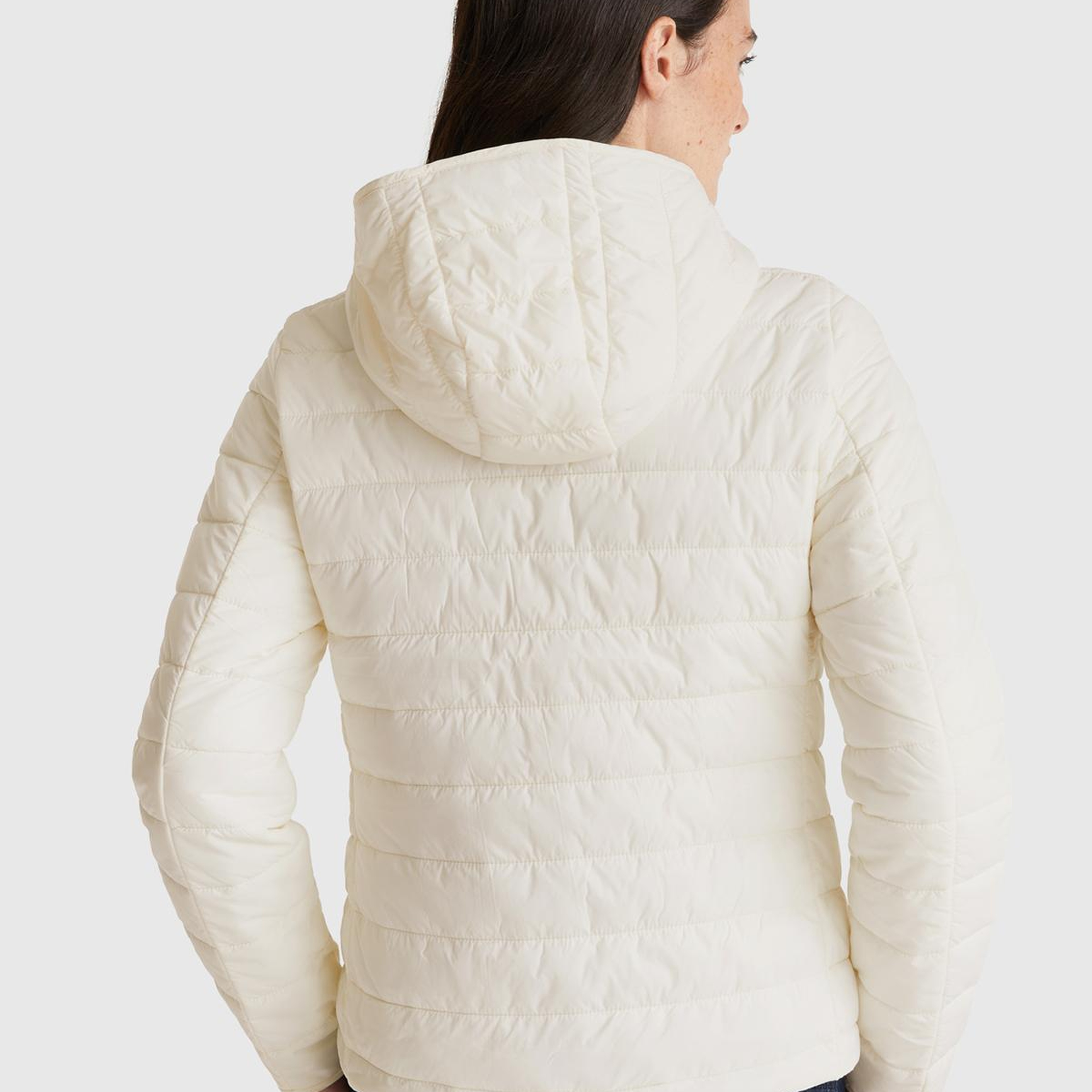 Kadın Krem Polyester Dolgulu Feramuarlı Kapüşonlu Slim Fit Puffer Mont