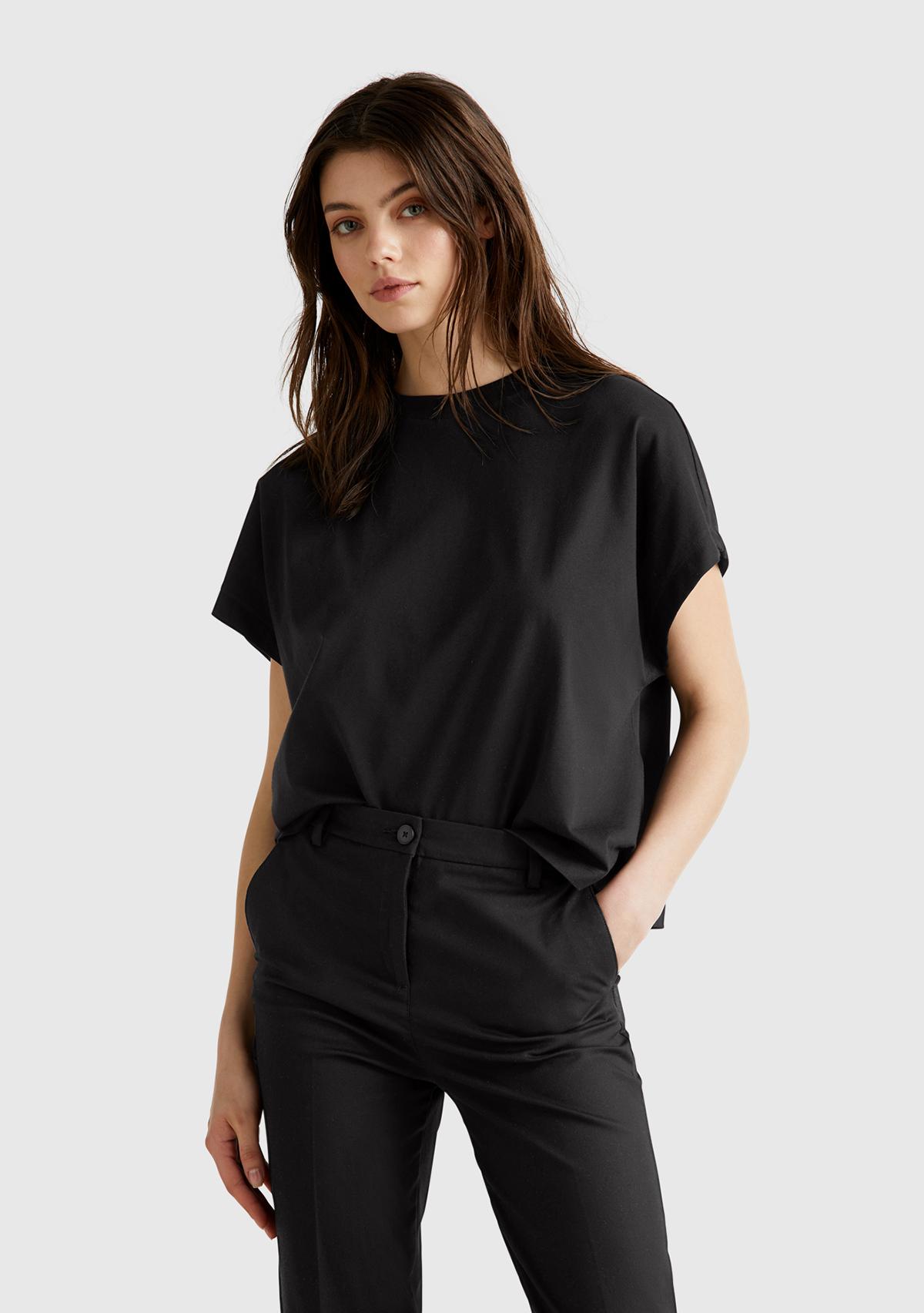 Kadın Siyah %100 Pamuk Kimono Kol Detaylı Bisiklet Yaka T-Shirt