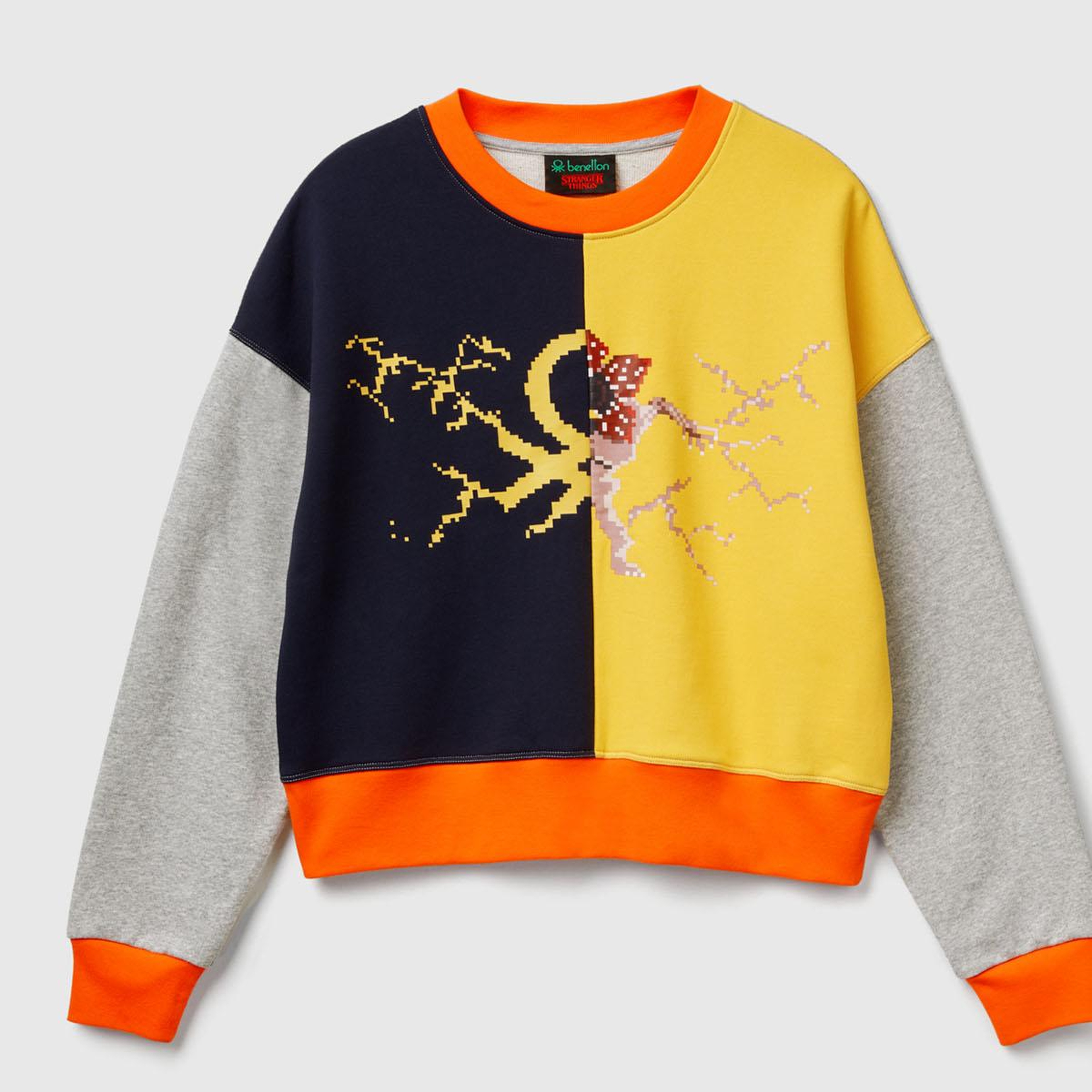 Kadın Sarı Mix  %100 Pamuk Renk Bloklu Stranger Things Baskılı Sweatshirt