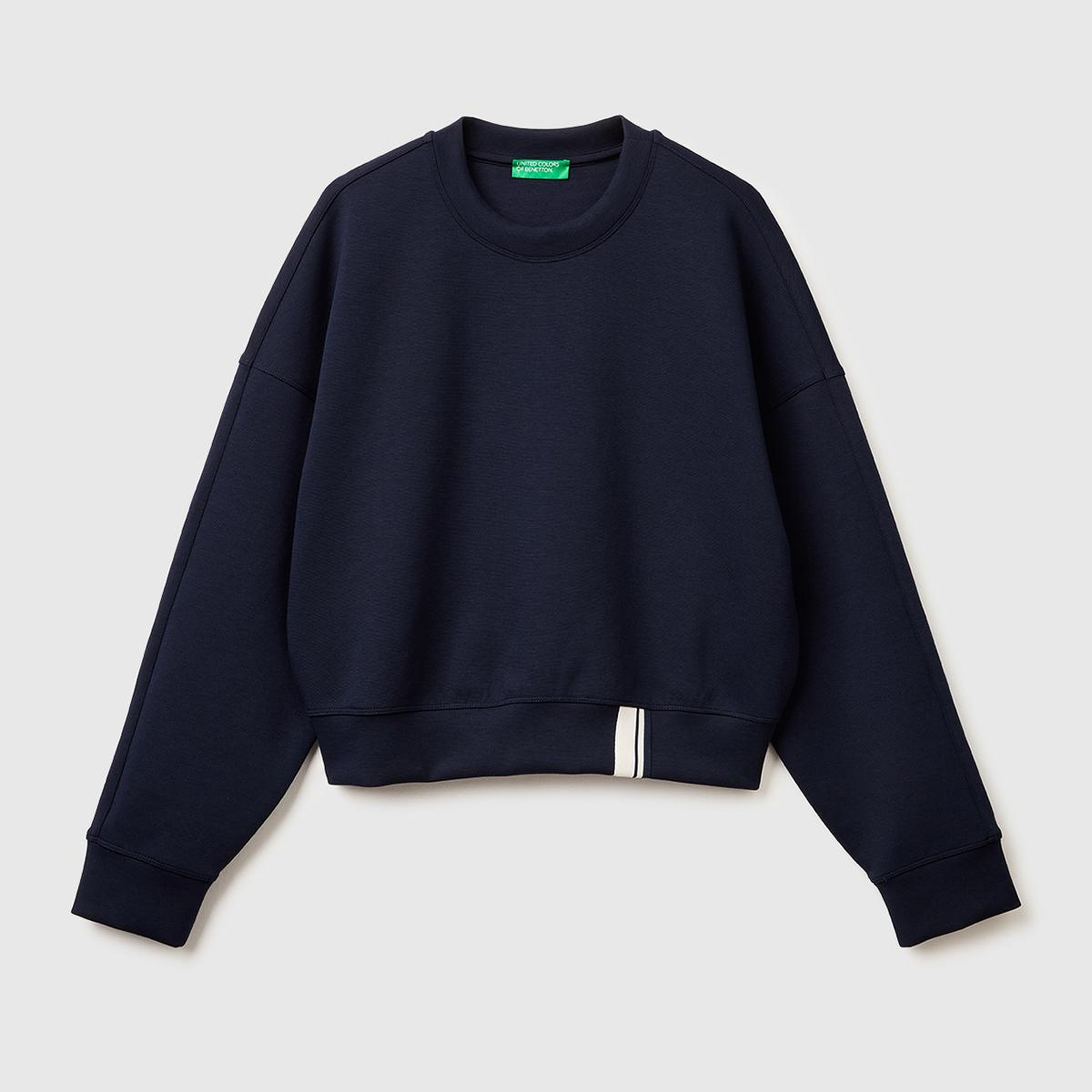 Kadın Lacivert Pamuk ve Modal Karışımlı Arkası İşlemeli Bisiklet Yaka Sweatshirt