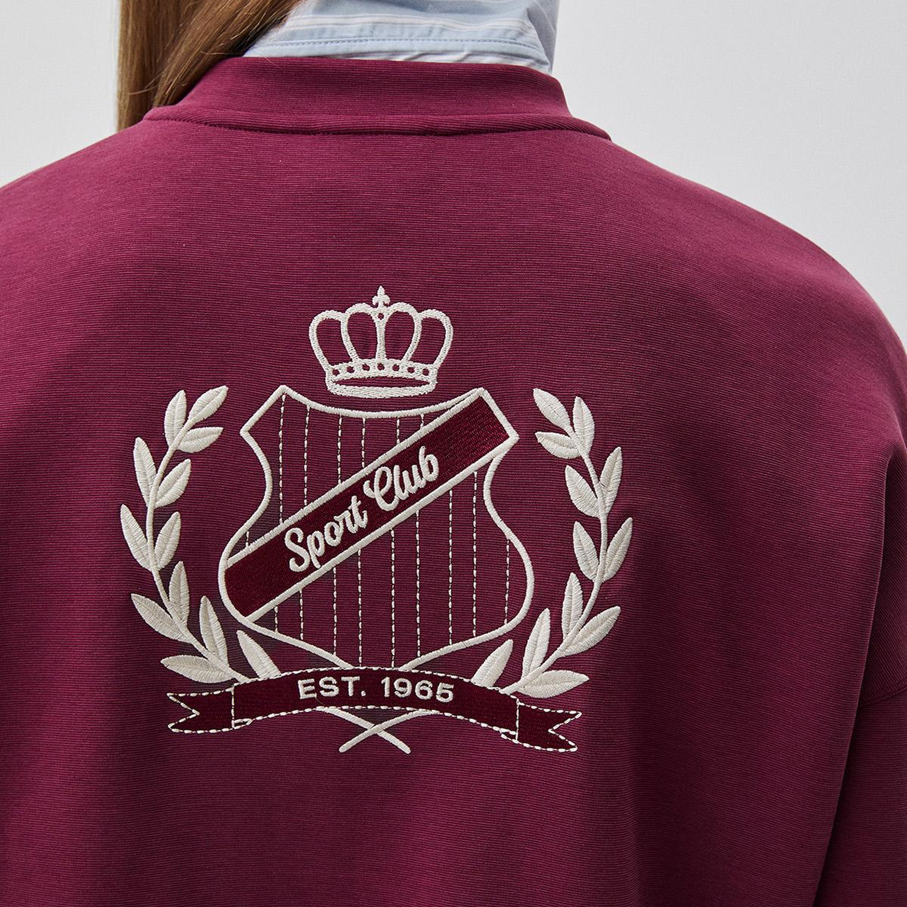 Kadın Bordo Pamuk ve Modal Karışımlı Arkası İşlemeli Bisiklet Yaka Sweatshirt