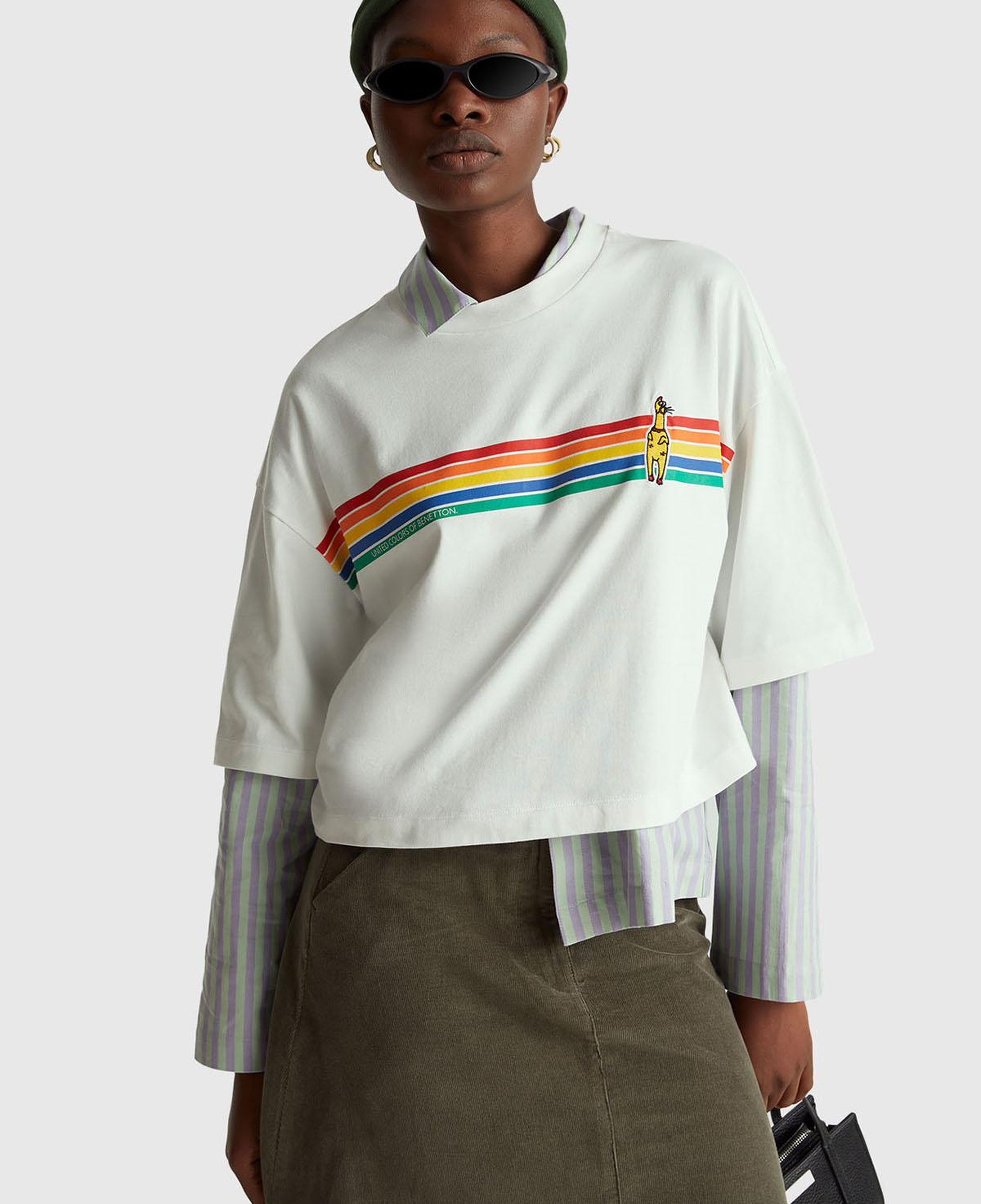 Kadın Beyaz %100 Pamuk Boxy Fit Crop Stranger Things Baskılı T-shirt