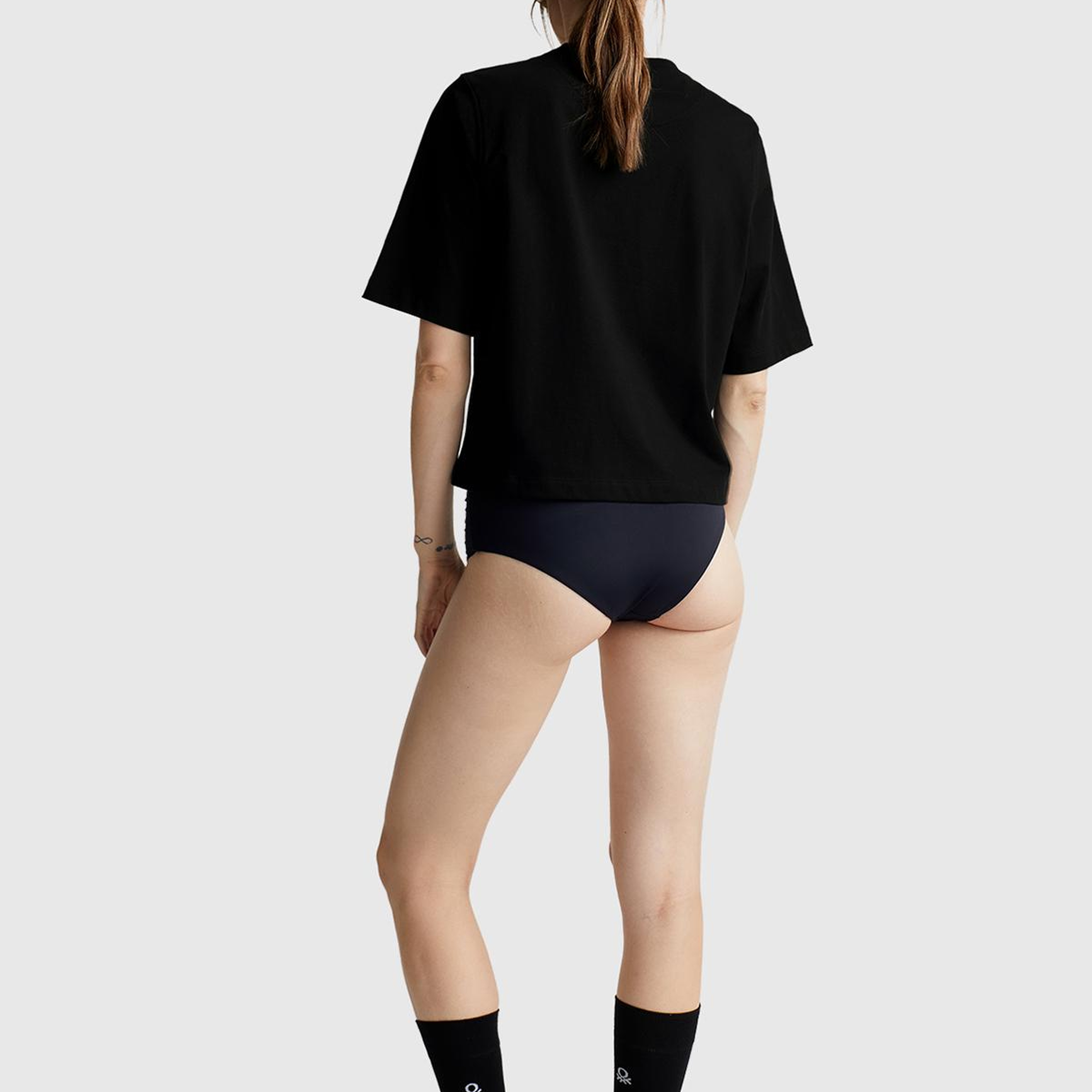 Kadın Siyah %100 Koton Boxy Fit T-Shirt