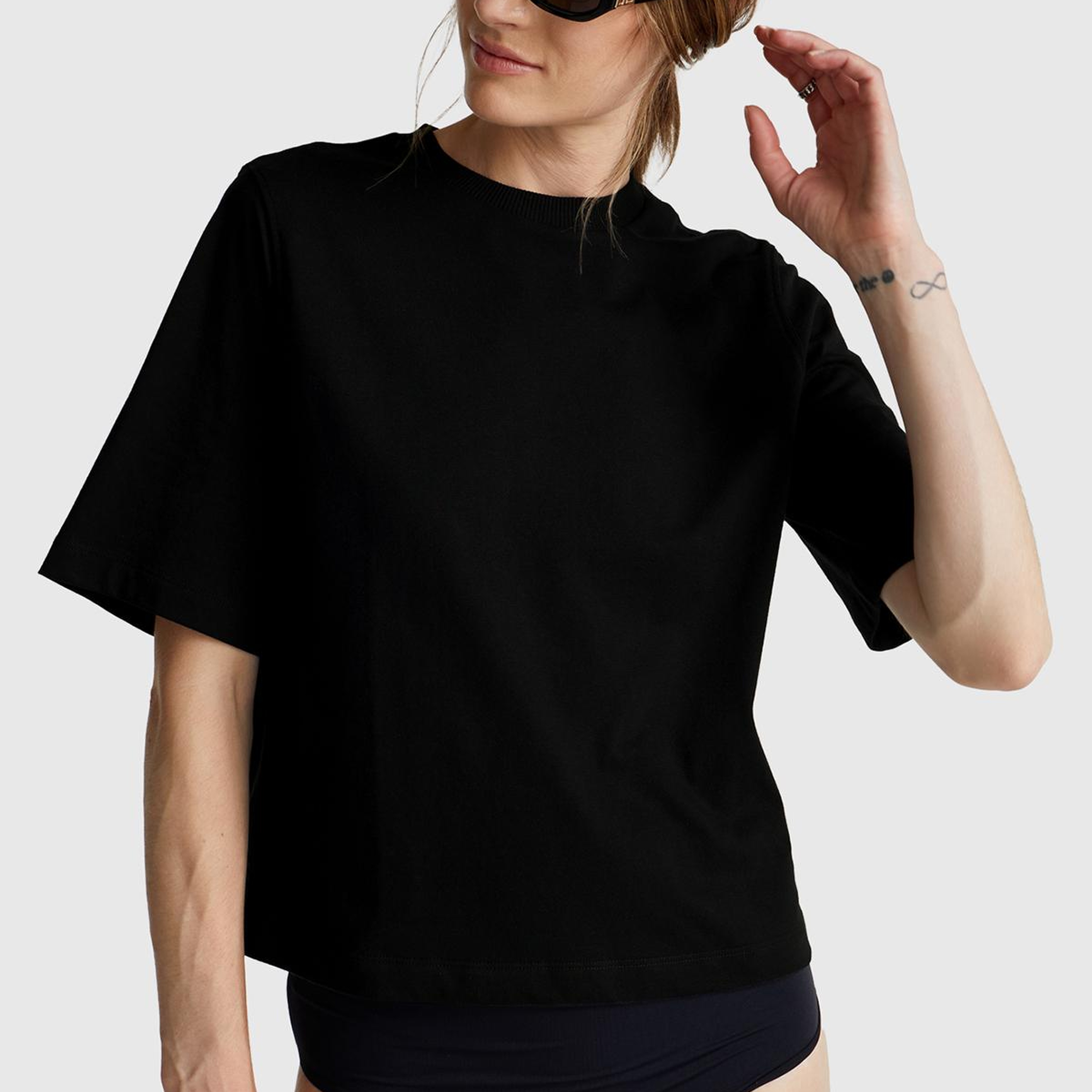 Kadın Siyah %100 Koton Boxy Fit T-Shirt
