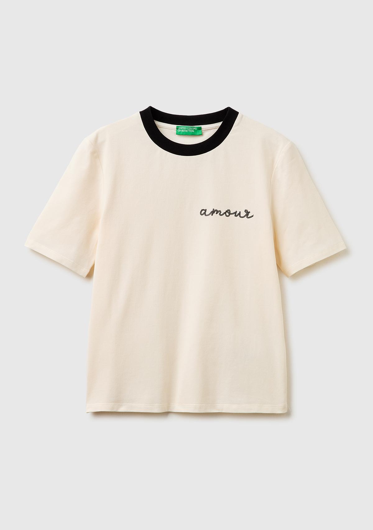 Kadın Krem Pamuk Karışımlı Payetli Nakışlı Bisiklet Yaka T-Shirt