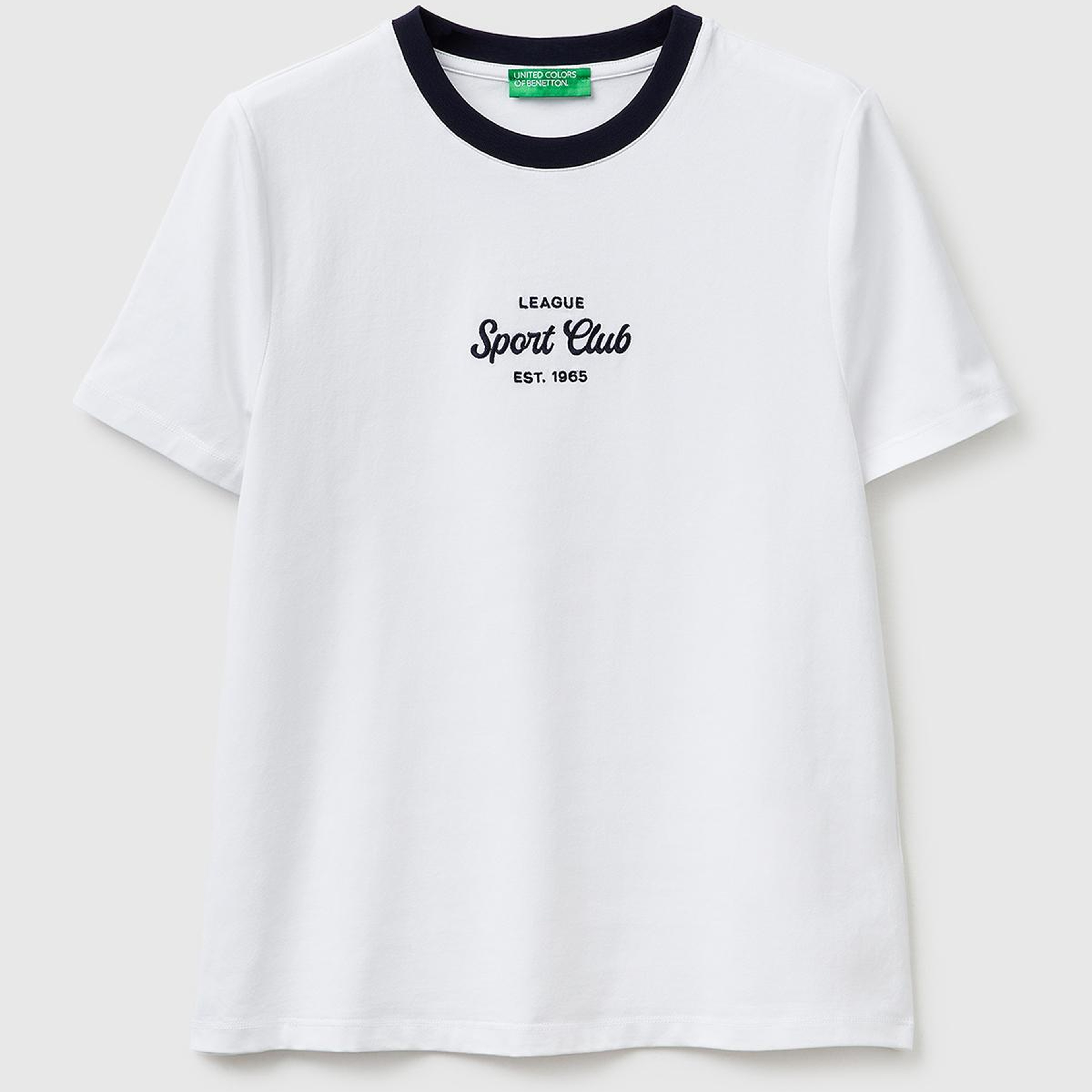Kadın Beyaz Pamuk Karışımlı Önü İşlemeli Bisiklet Yaka T-Shirt