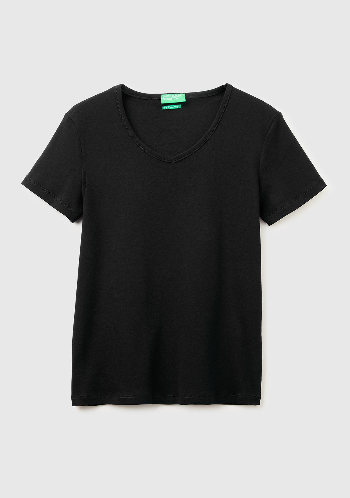 Kadın Siyah %100 Pamuk Geniş V Yaka T-Shirt