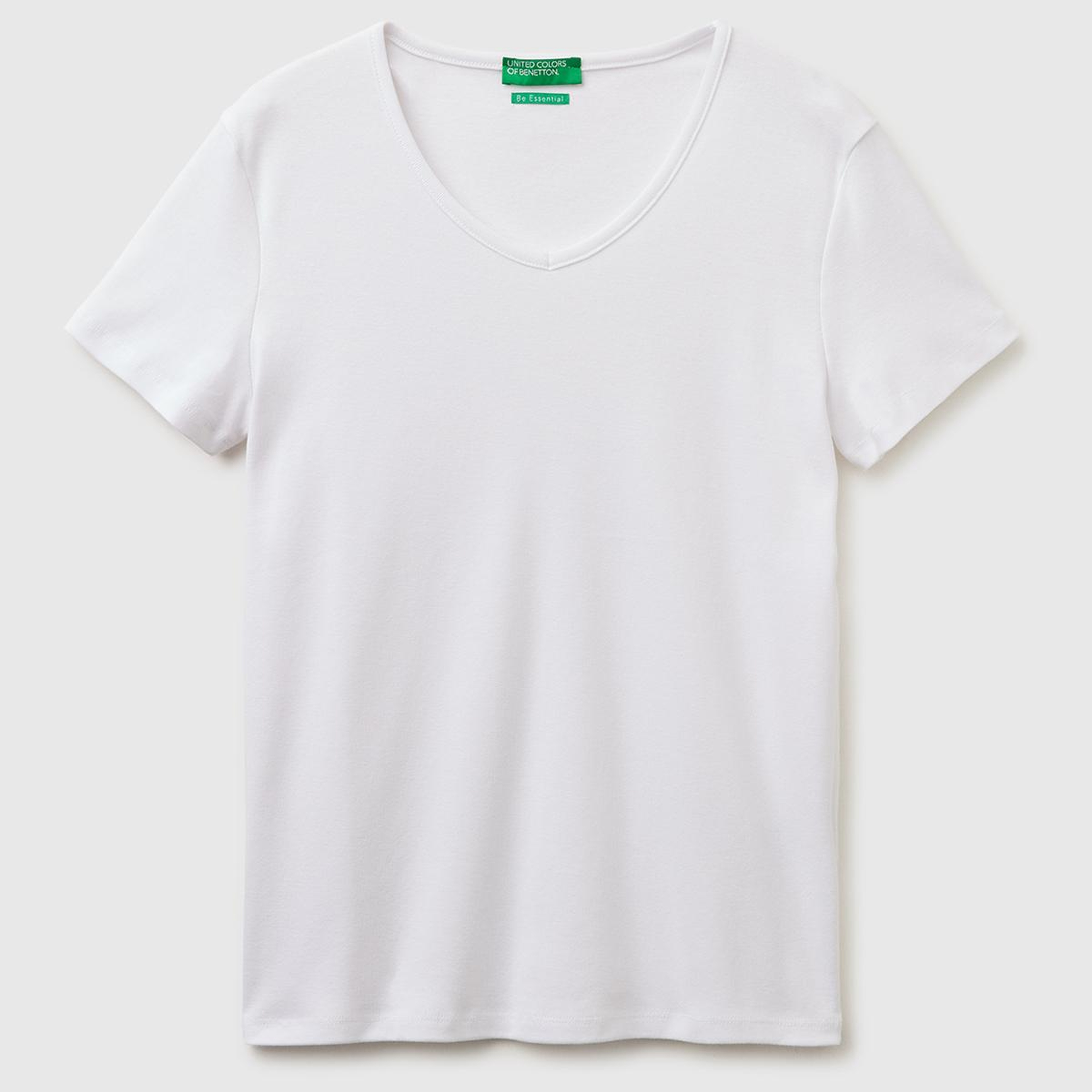 Kadın Beyaz %100 Pamuk Geniş V Yaka T-Shirt