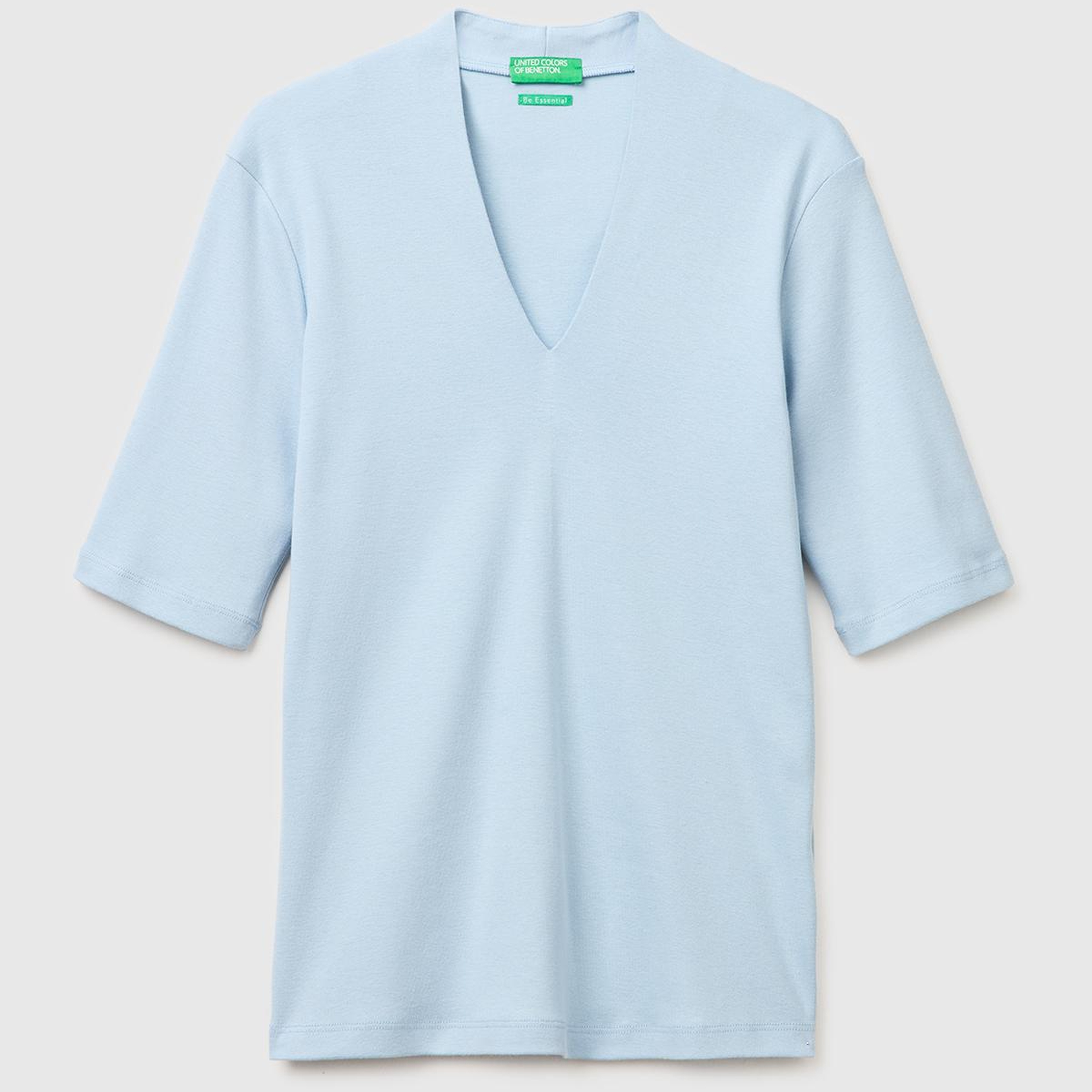 Kadın Açık Mavi %100 Pamuk Yarım Kollu Derin V Yaka T-Shirt