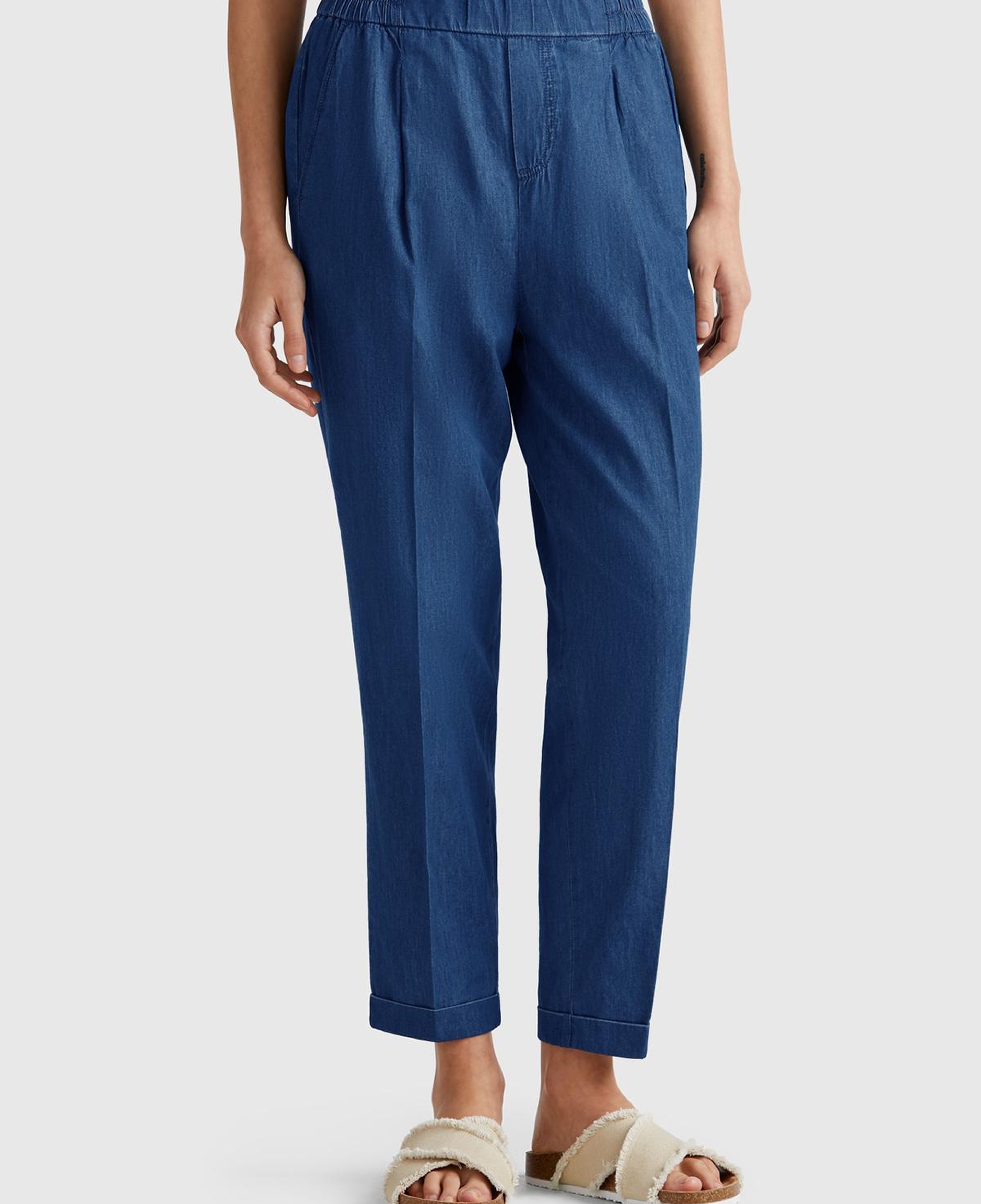 Kadın Koyu Mavi %100 Pamuk Pile Detaylı Slim Fit Pantolon