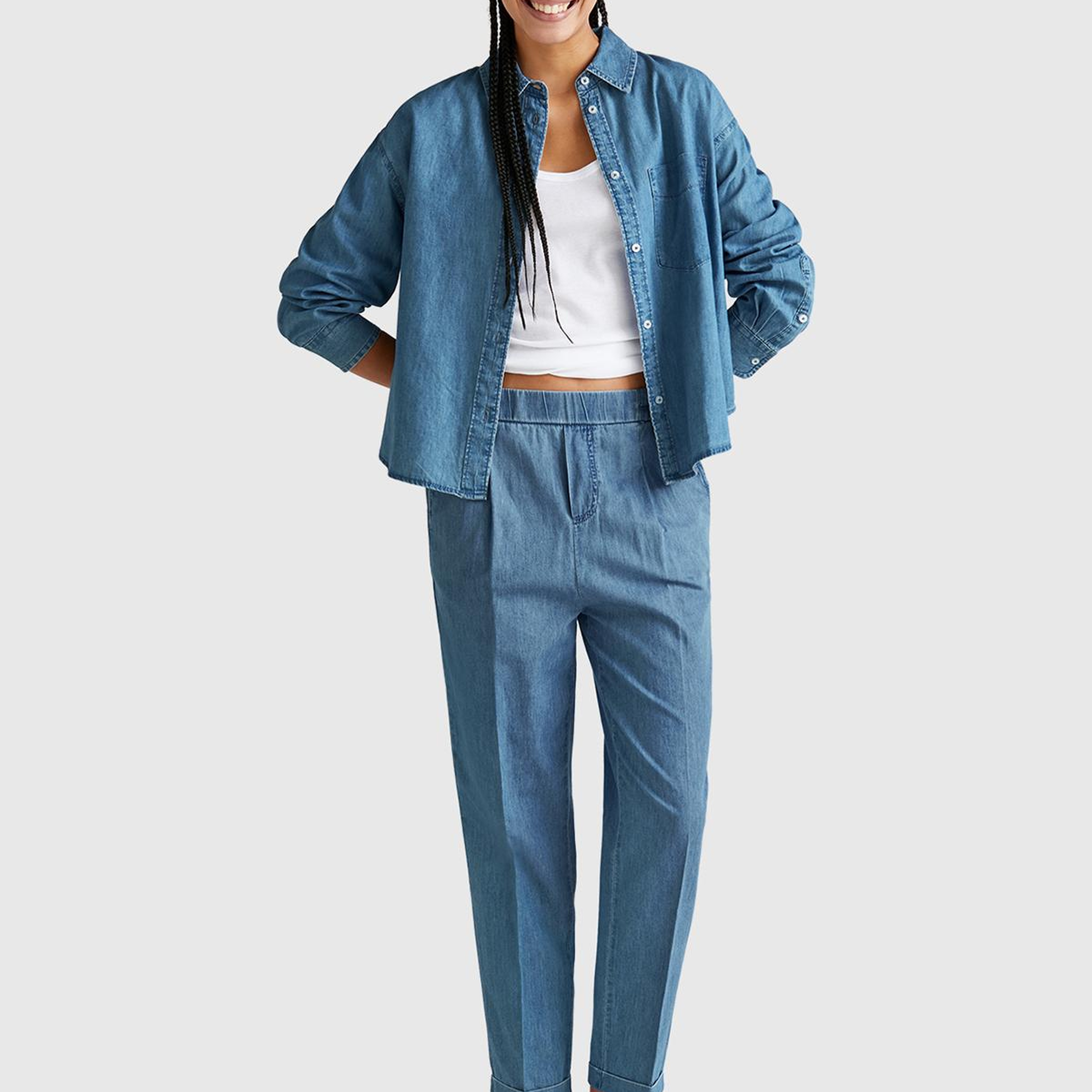Kadın Açık Mavi %100 Pamuk Pile Detaylı Slim Fit Pantolon