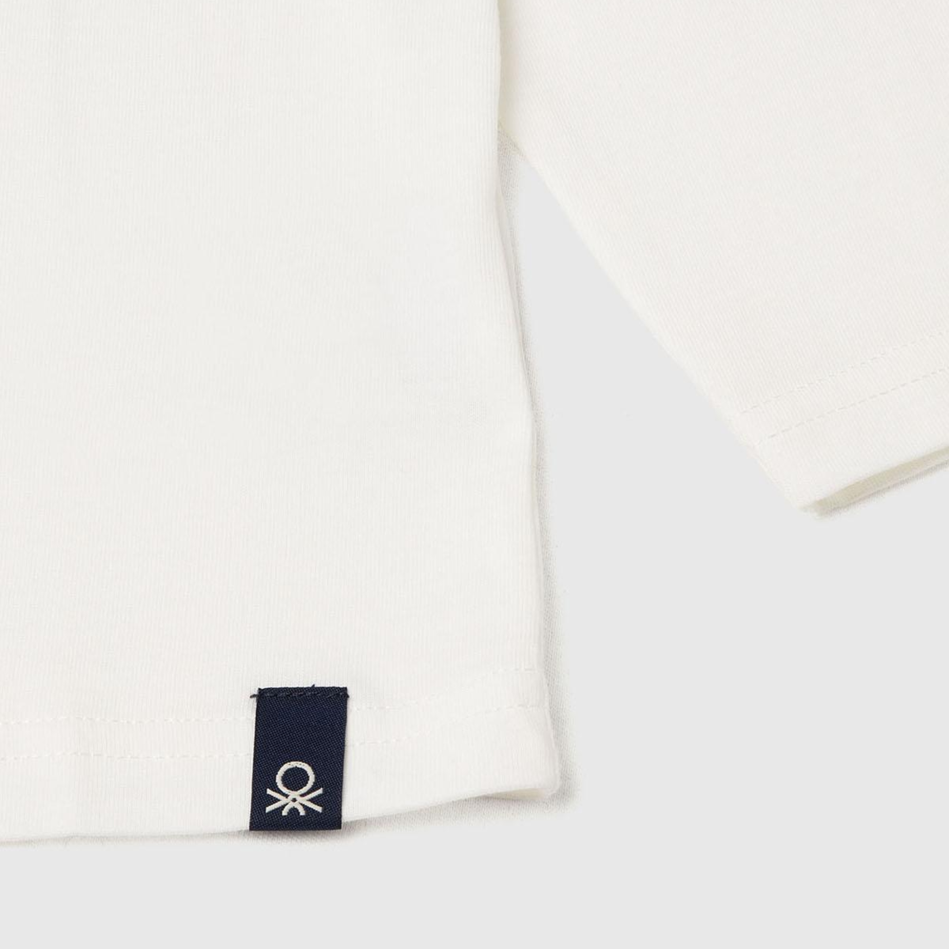 Erkek Çocuk Ekru Önü ve Arkası Çok Renkli Batwheels Baskılı Logo Etiketli T-shirt