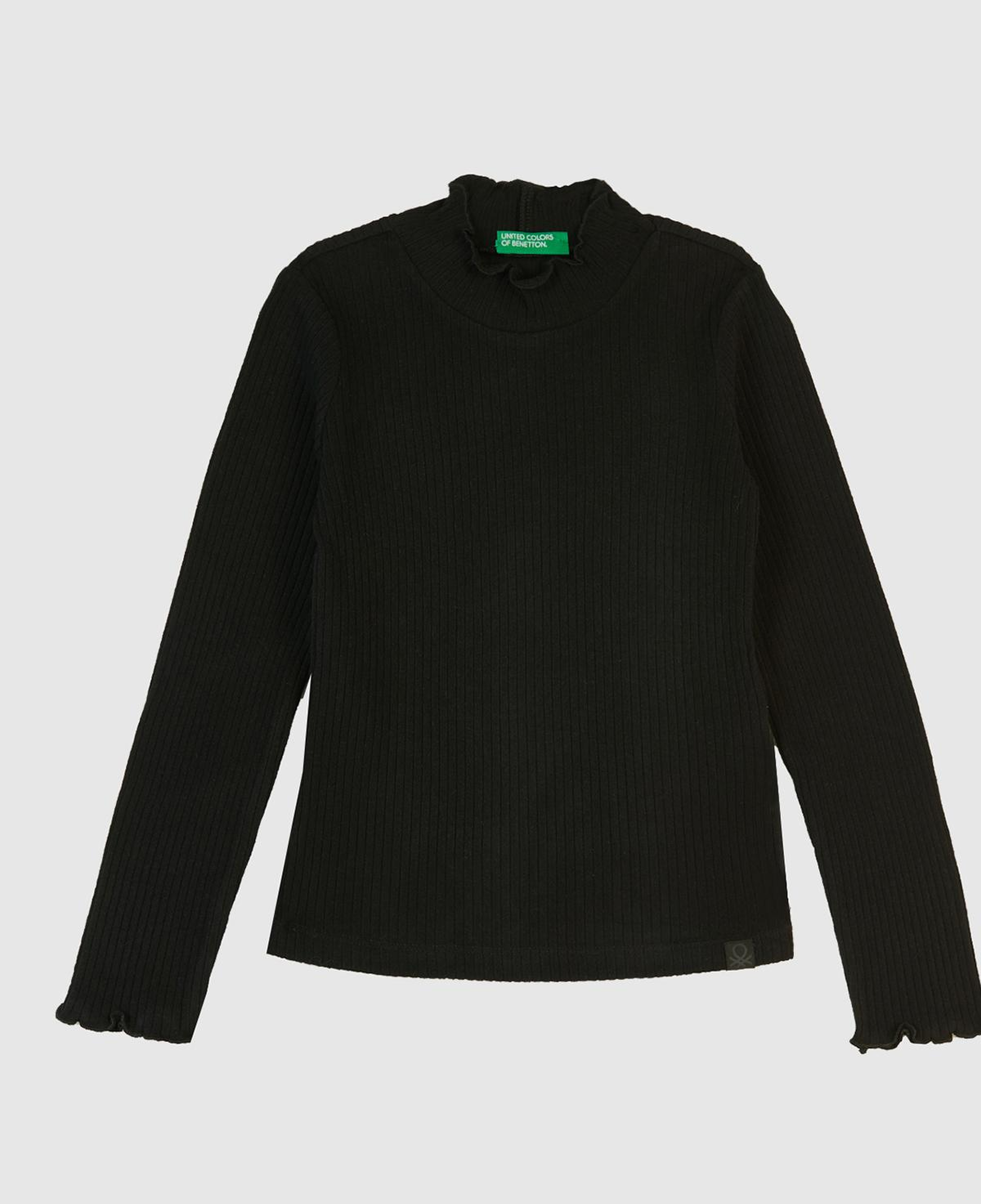 Kız Çocuk Siyah Logo Etiketli Fırfır Detaylı Yarım Balıkçı Yaka Uzun Kollu T-Shirt