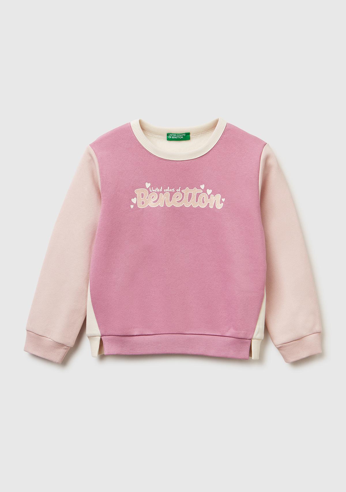 Kız Çocuk Krem-Pembe Renk Bloklu Simli Logo Baskılı Yırtmaçlı Şardonlu Sweatshirt