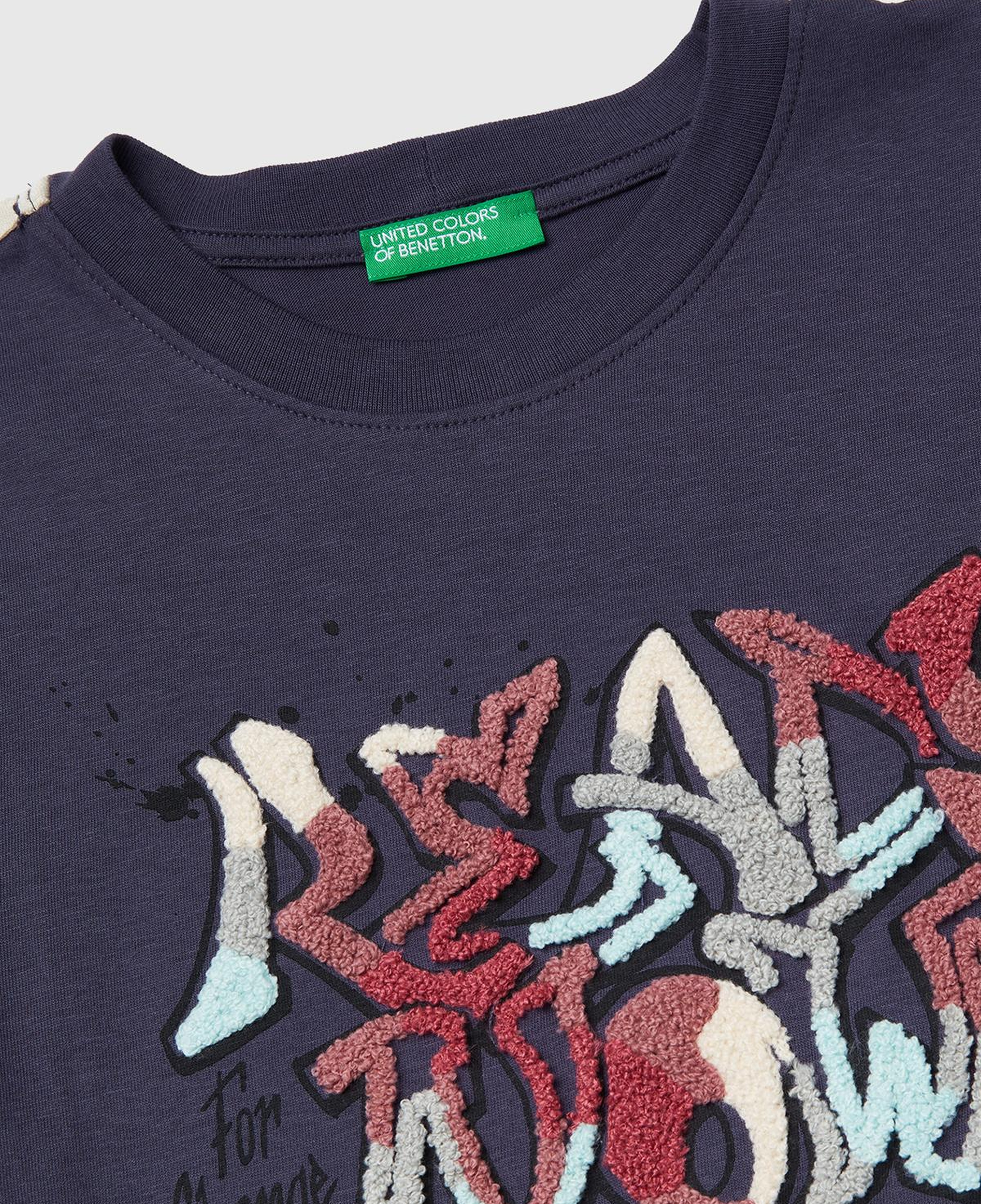 Erkek Çocuk Koyu Gri Önü Baskılı Kontrast Bant Detaylı Uzun Kollu T-shirt