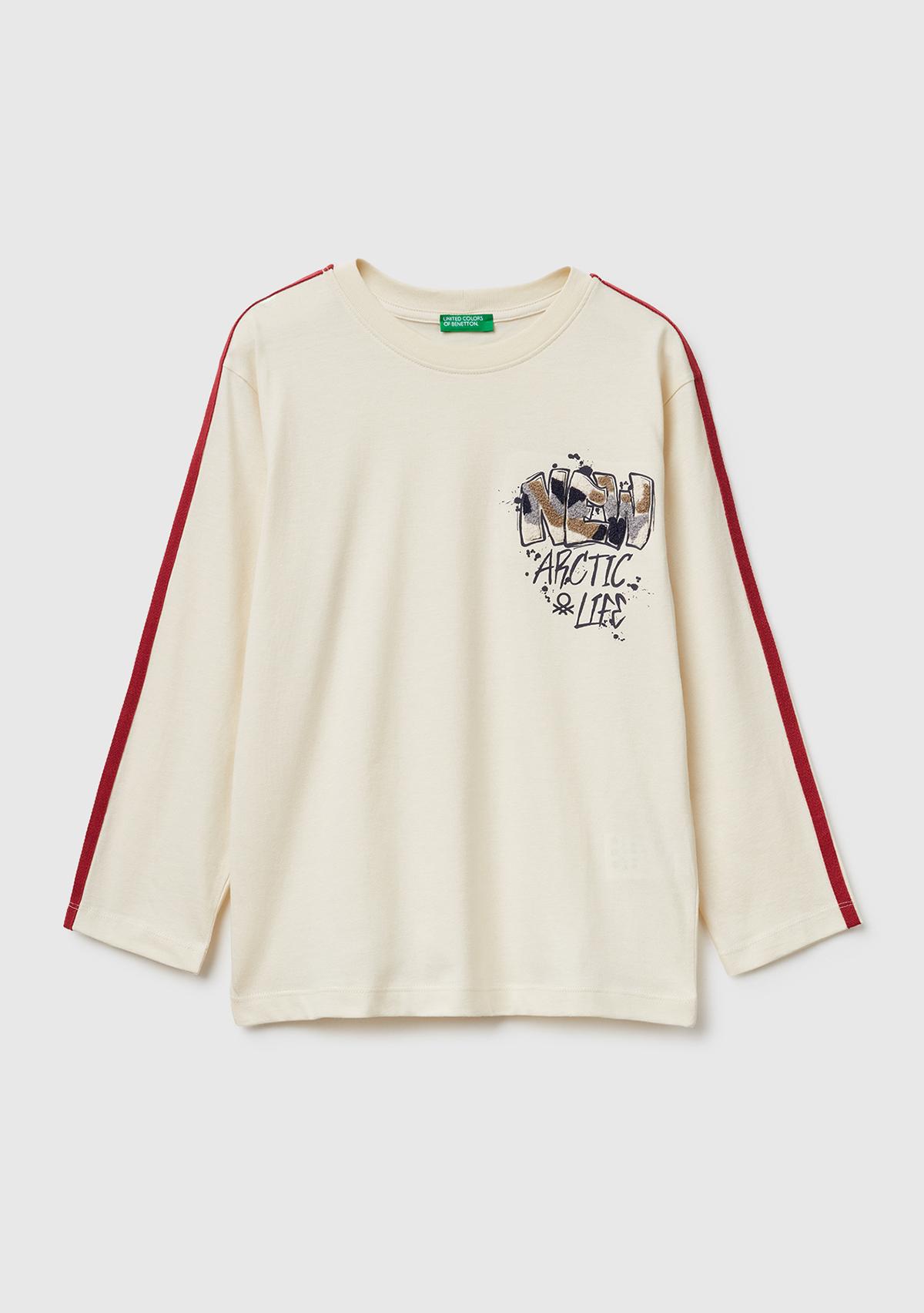 Erkek Çocuk Krem Önü Baskılı Kontrast Bant Detaylı Uzun Kollu T-shirt